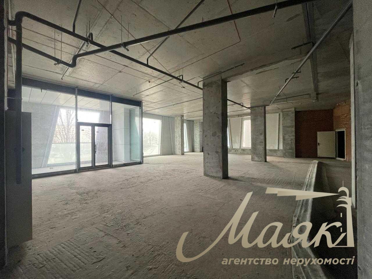 Продажа помещения 812 м² в ЖК «Manhattan City» просп. Берестейский, 11Б