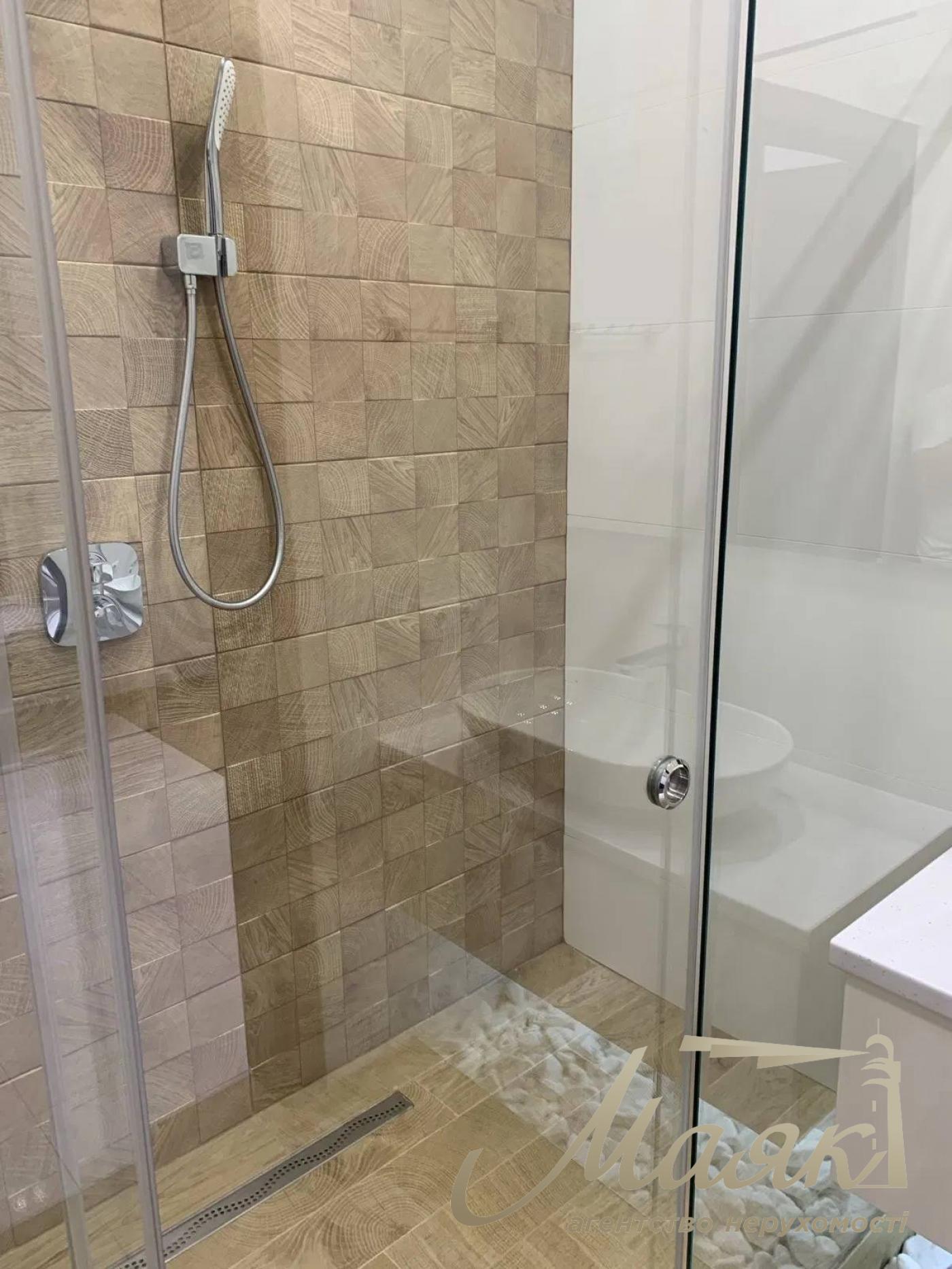 Rent 1-bedroom apartment 50m2 LCD TETRIS HALL Delovaya street, 1/2