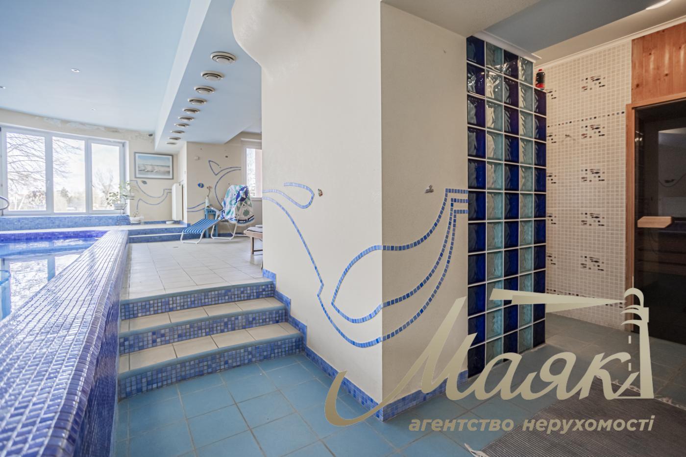 Sale of a house in the residential complex "Golden Gate", Kozin village.