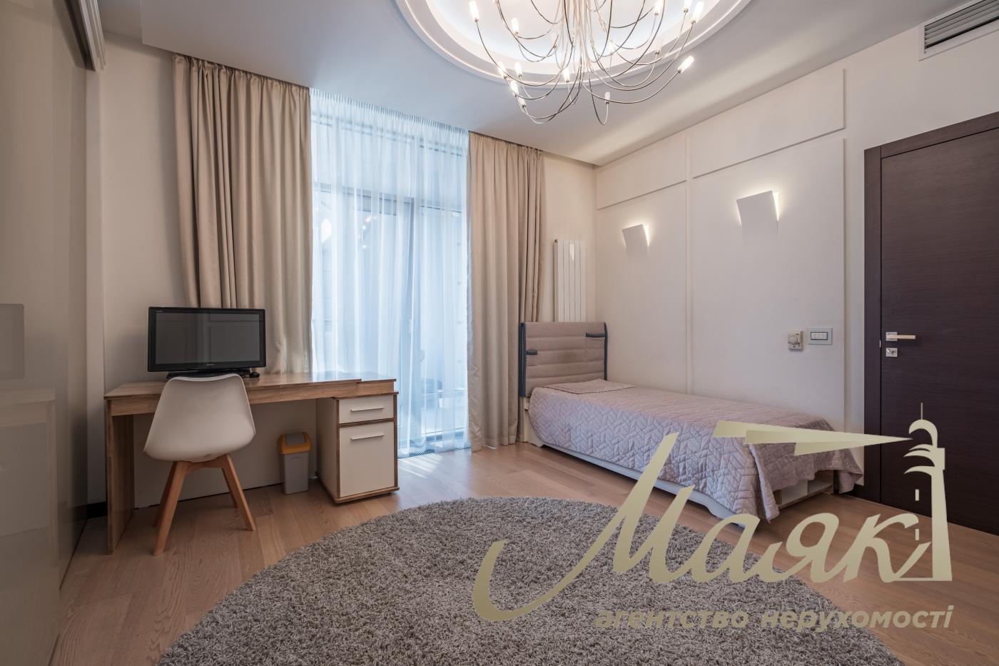 Продажа квартиры 152 м2 ЖК Riviera Riverside, Раисы Окипной 18