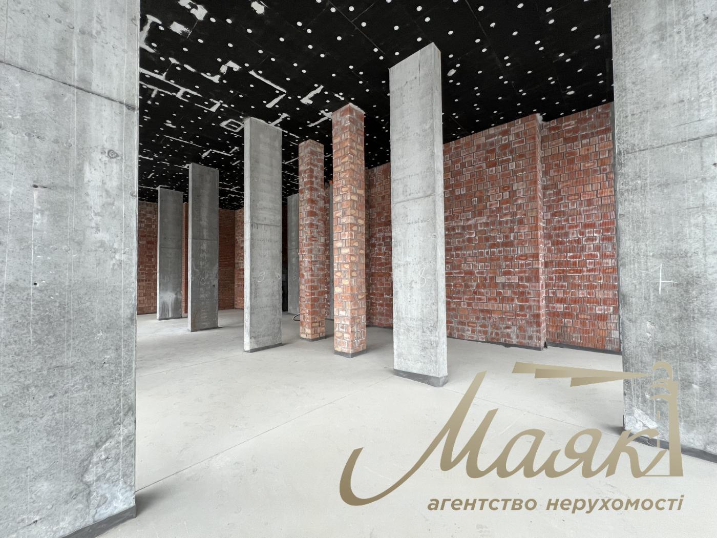 Sale of facade premises 113.3 m2, residential complex UNIT HOME.