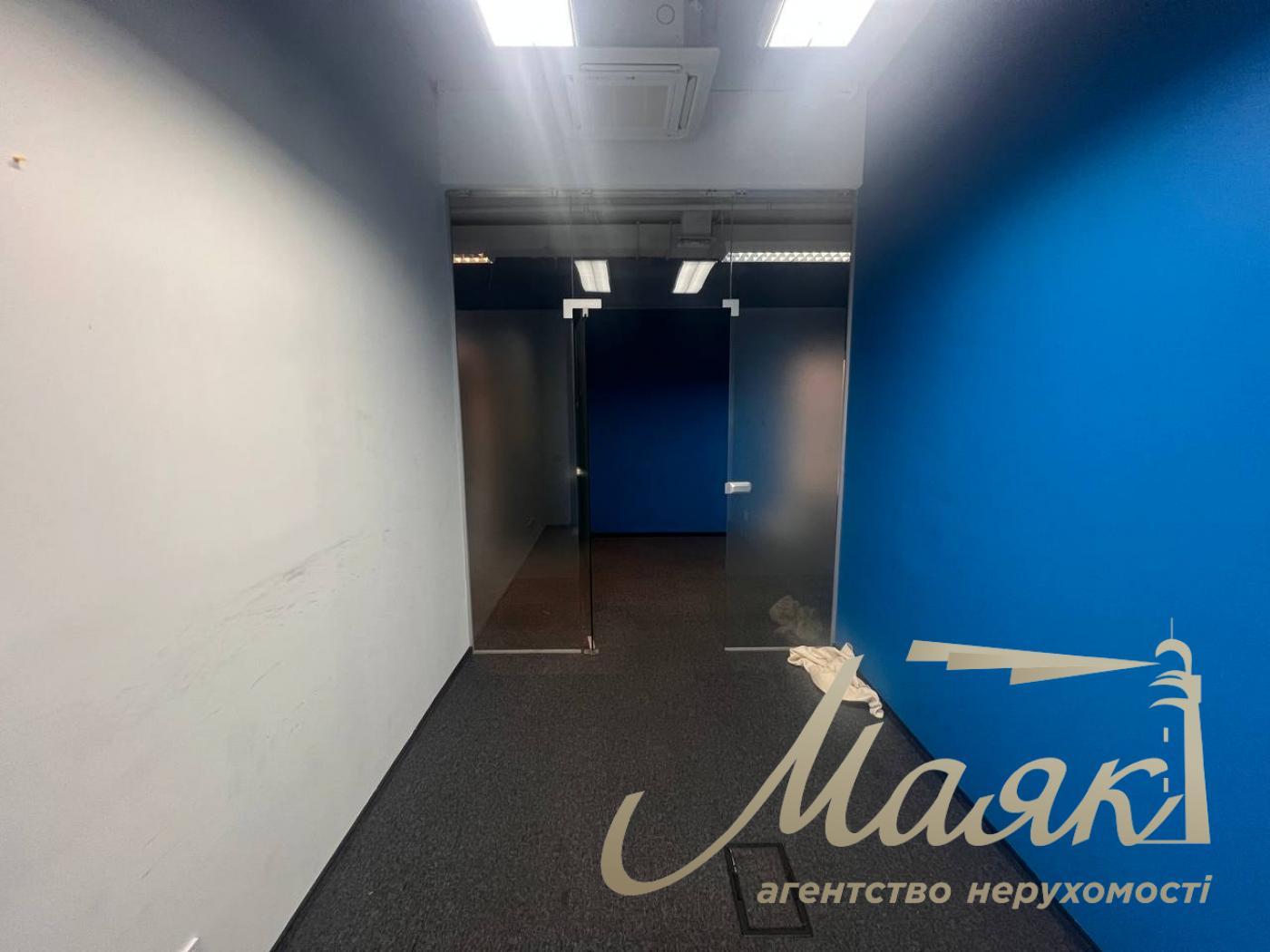 Office for rent 490m2 in BC Merx,15 Leipzigskaya St., Pechersk