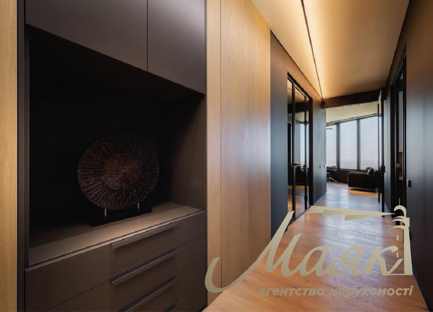 Office for sale 163m2 BC-Carnegie Pechersk, Kiev