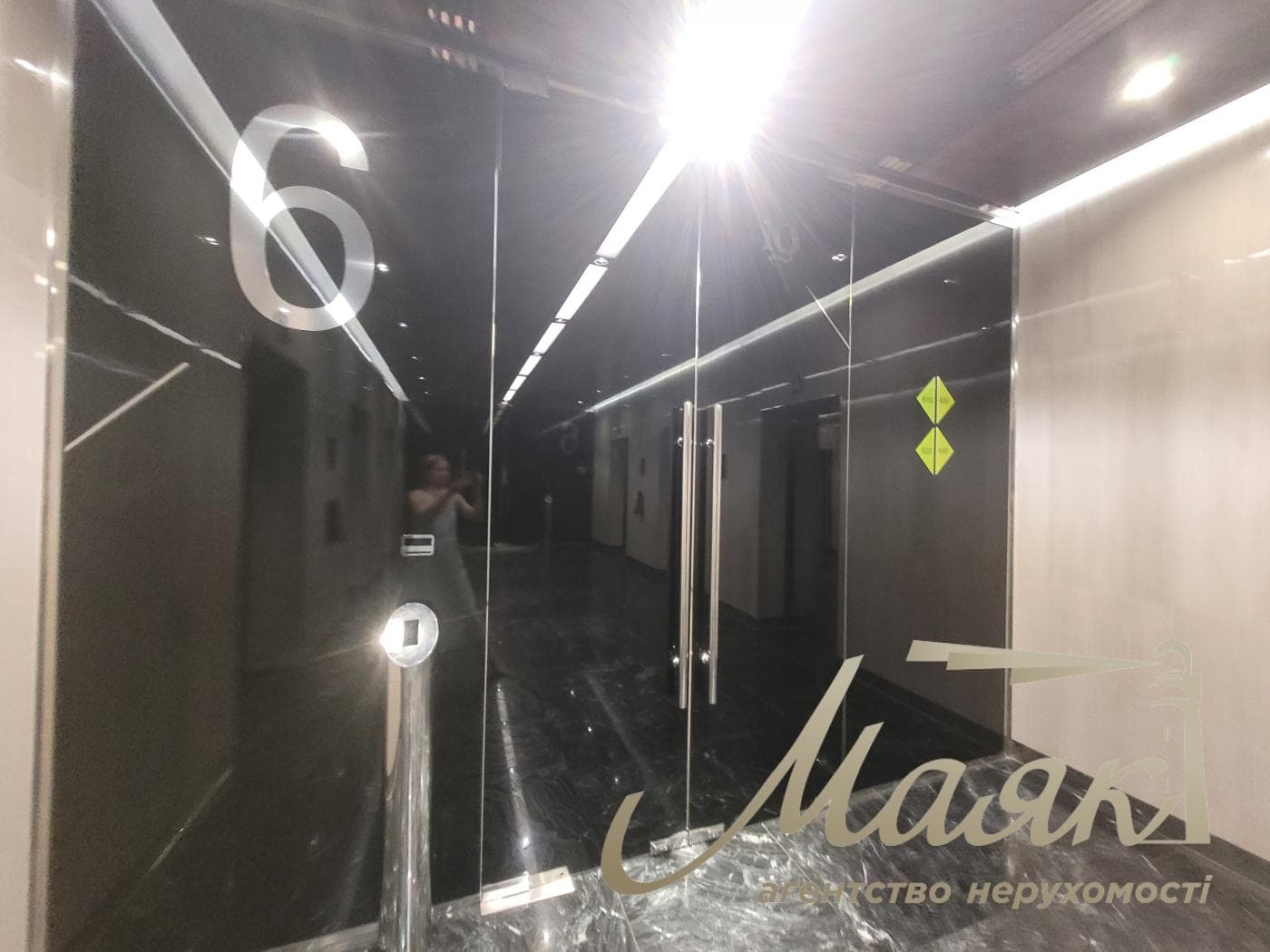 Оренда офісу площею 213 м² у бізнес-центрі IQ, вул. Болсуновська, Печерськ, Центр