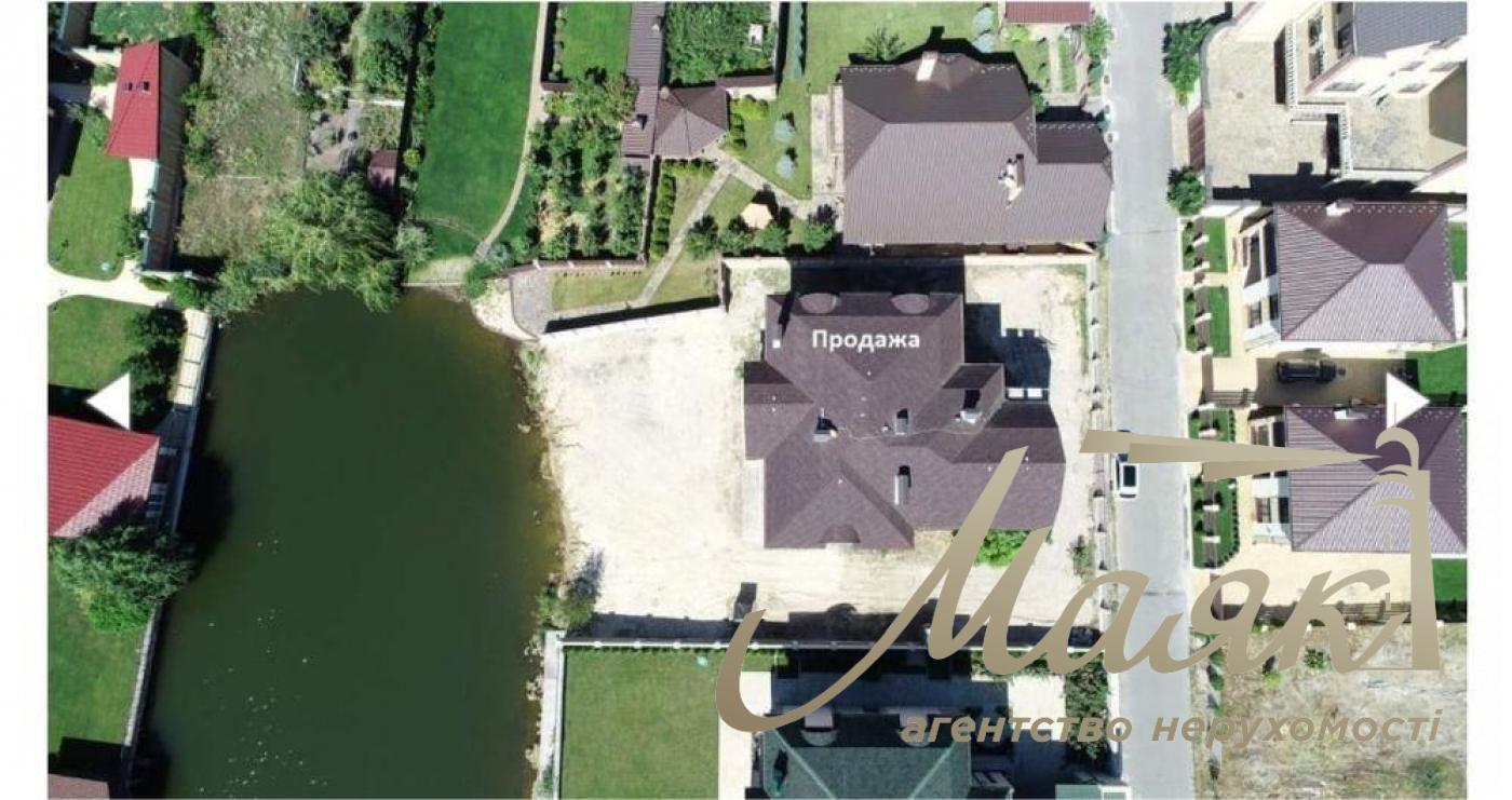 Продаж будинку (558м2) КМ "Монтана Вілладж" с. Козин