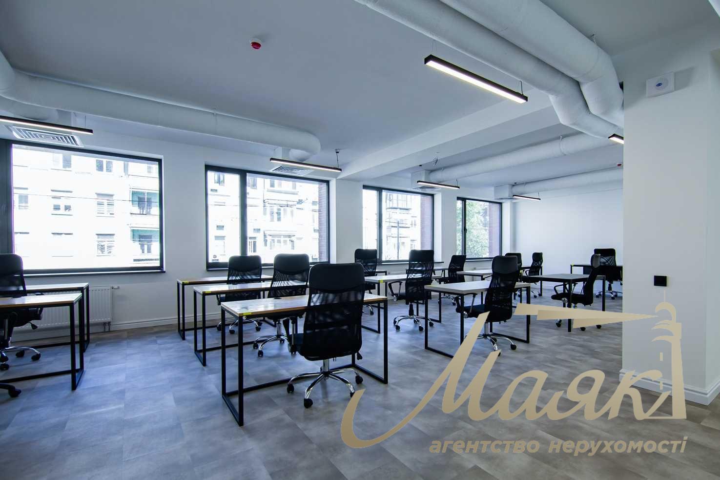 Аренда дизайнерского офиса 561 м2, в БЦ Infinity А клас