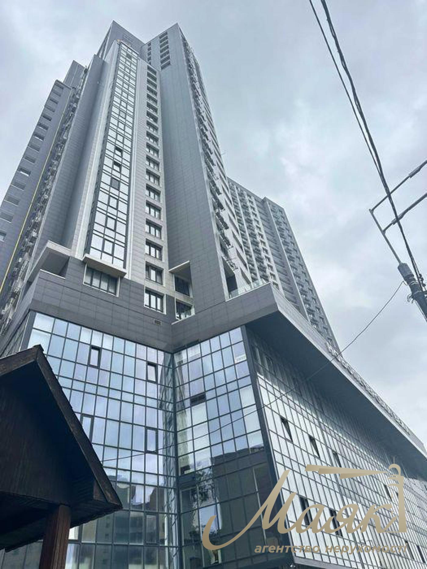 Продажа 3-х комнатной квартиры в ЖК Новопечерская Вежа