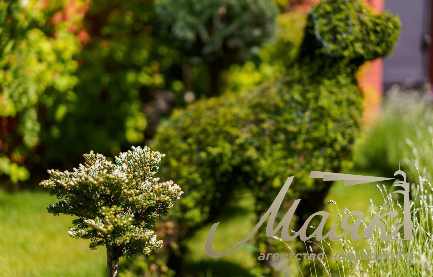 Rent of 3-storey house (840m2) s.Kozin