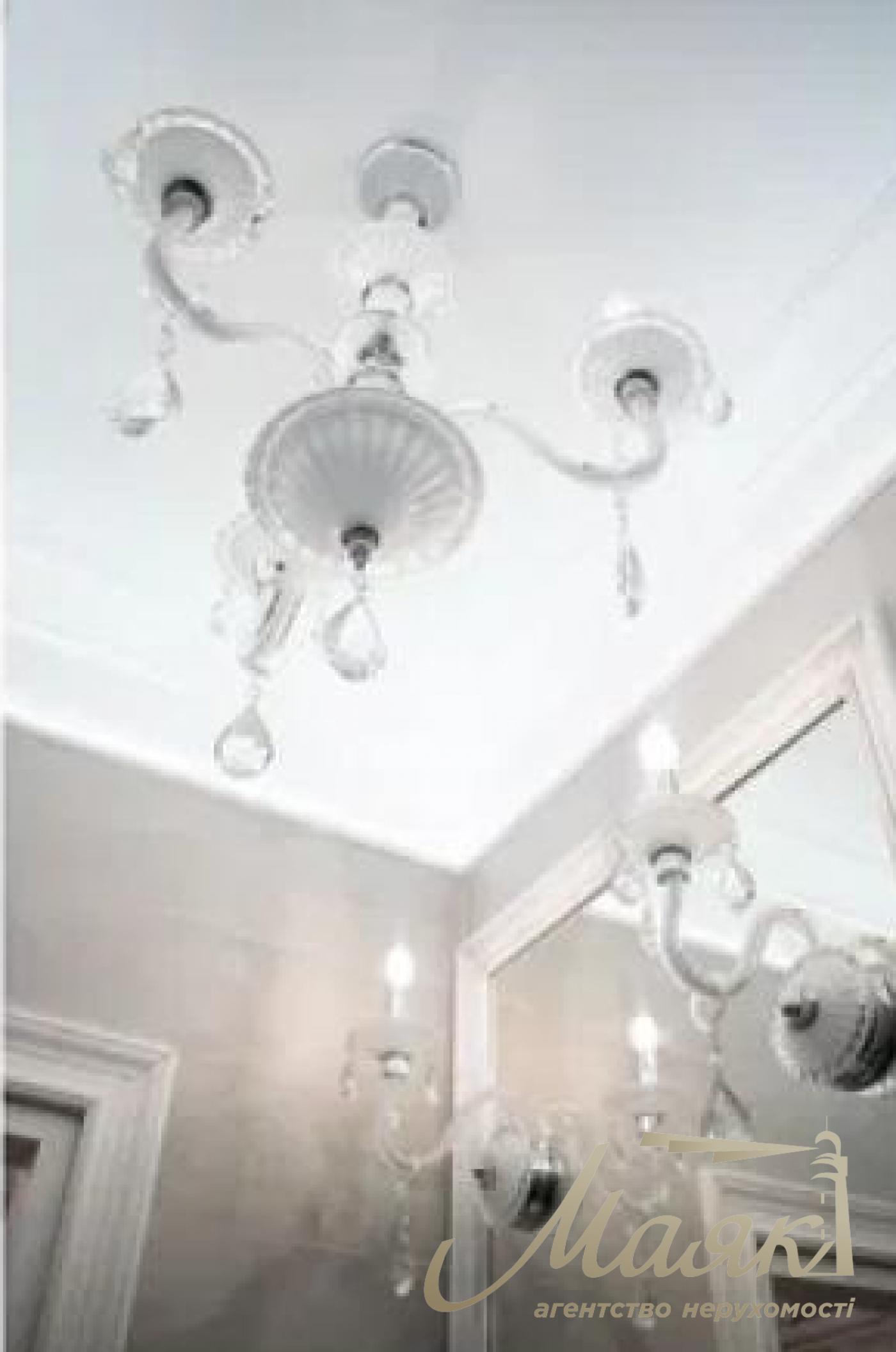 Продаж 4к квартири провулок Лабораторний, Печерськ