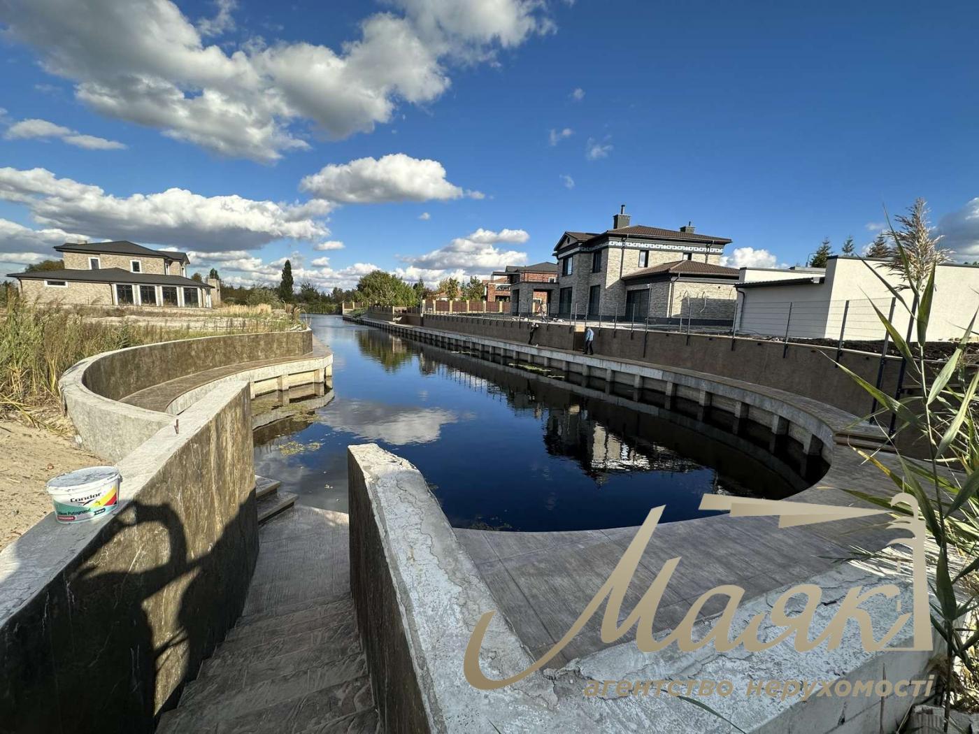 Продаж будинку на Дамбі в Козині з виходом на річку Дніпро, Обухівський район, Козин, Конча-Заспа, Дамба.