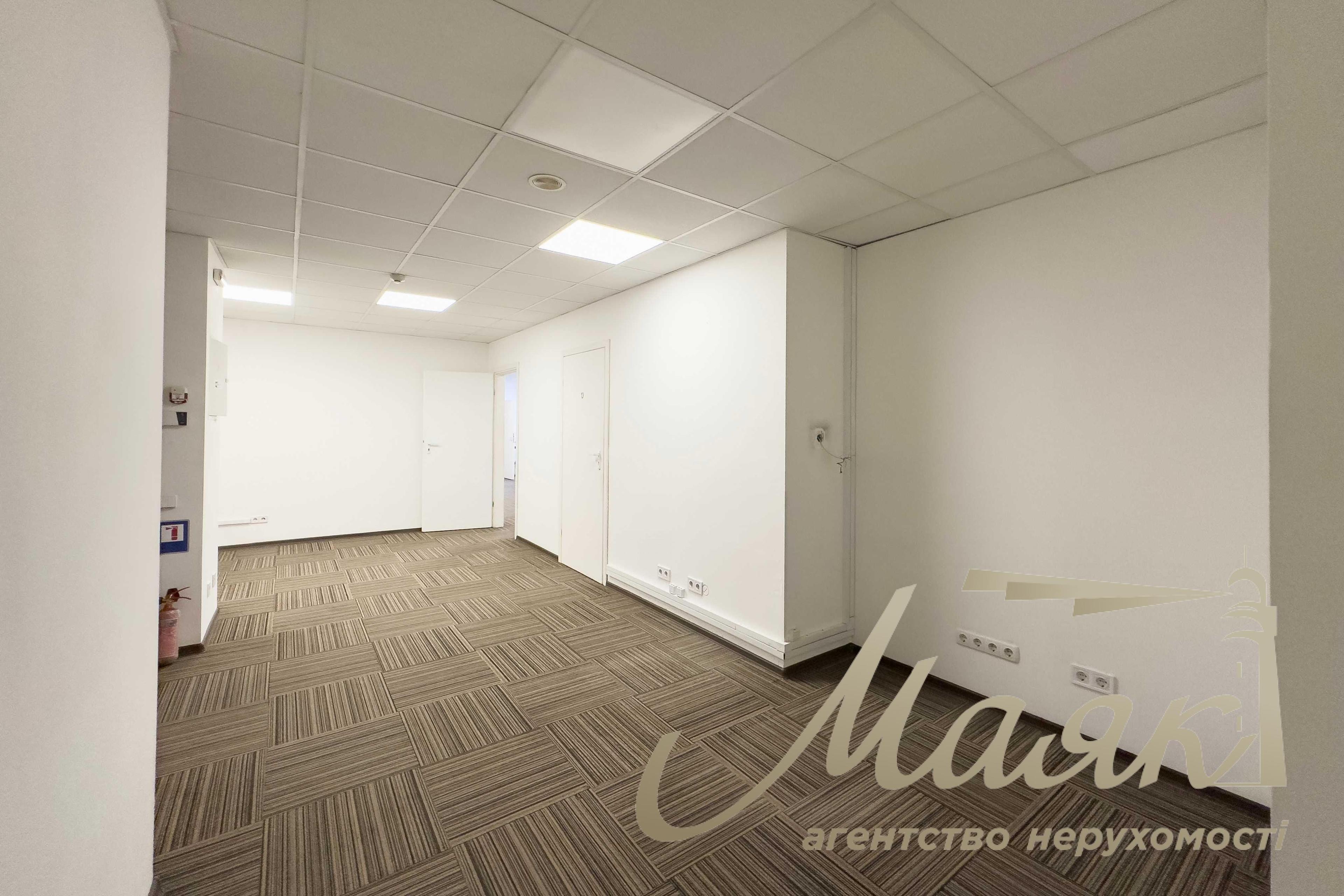 Office for rent 100m2 in BC Satelit, Svyatoshyn