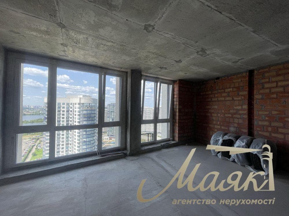 Продаж квартири з гарним видом площею 44 м², ЖК «Славутич», Лівий берег