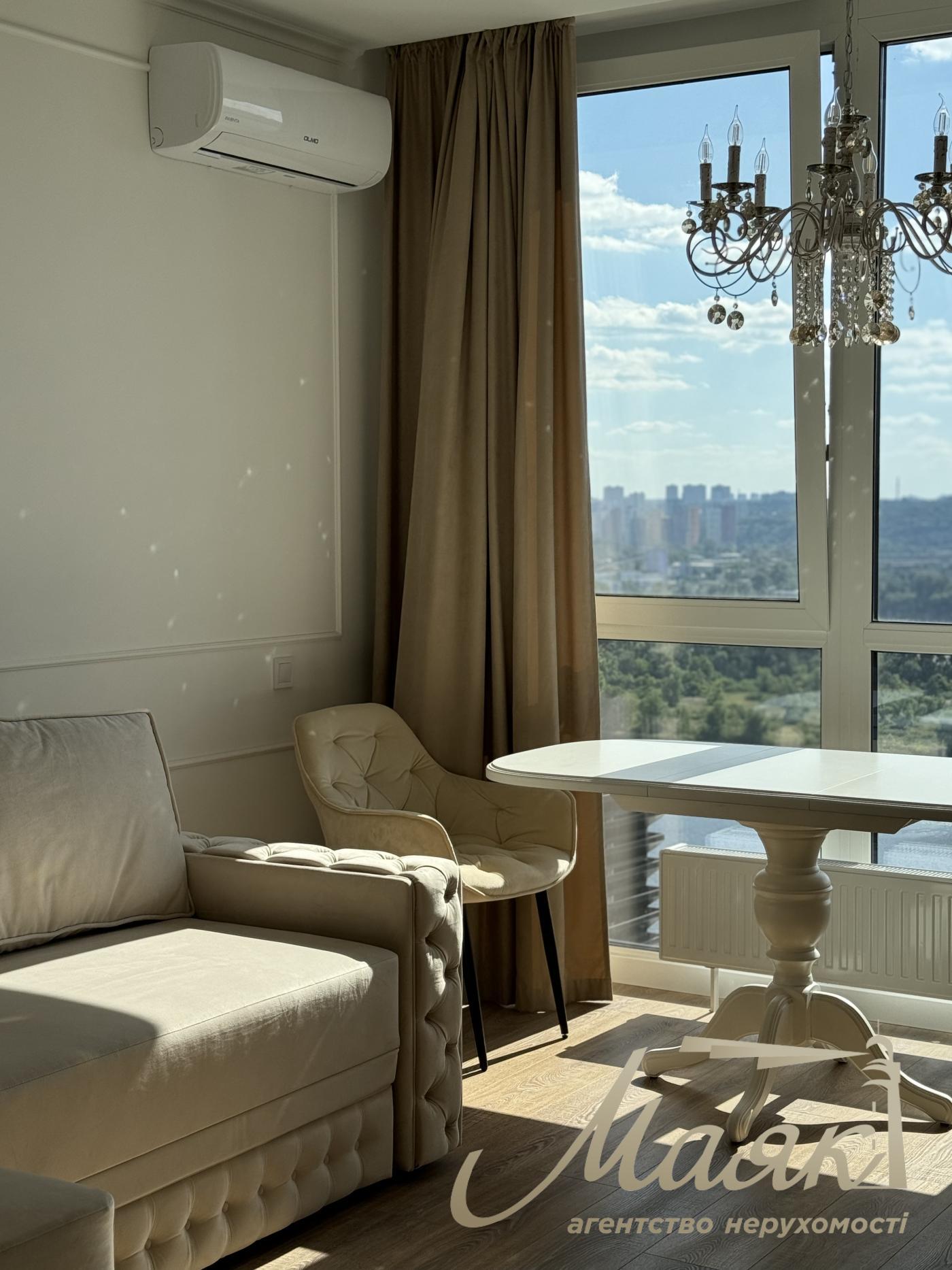 Sale of 1-room apartment in the Great residential complex, Dneprovskaya Embankment