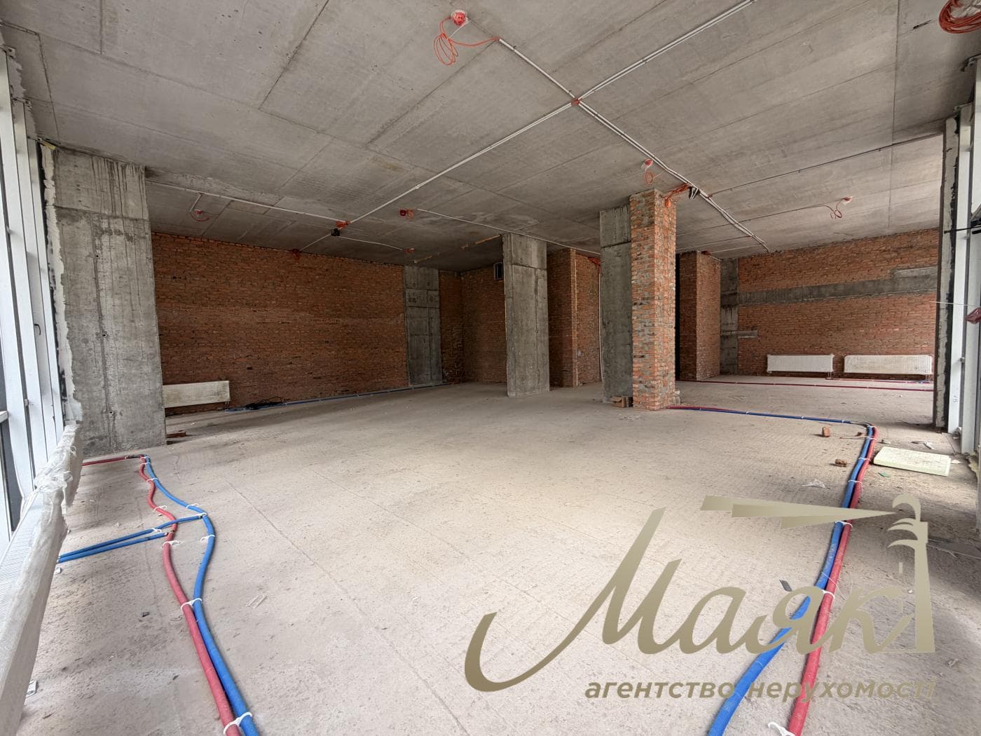 Rent a facade room 182m2, Residential Complex Novopecherskie Lipki