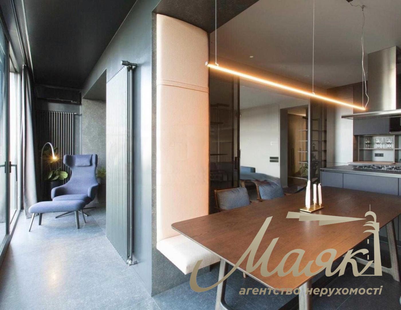 Продаж 2-кімнатної квартири 100 м², Виноградний пров., 4, Липки, Київ