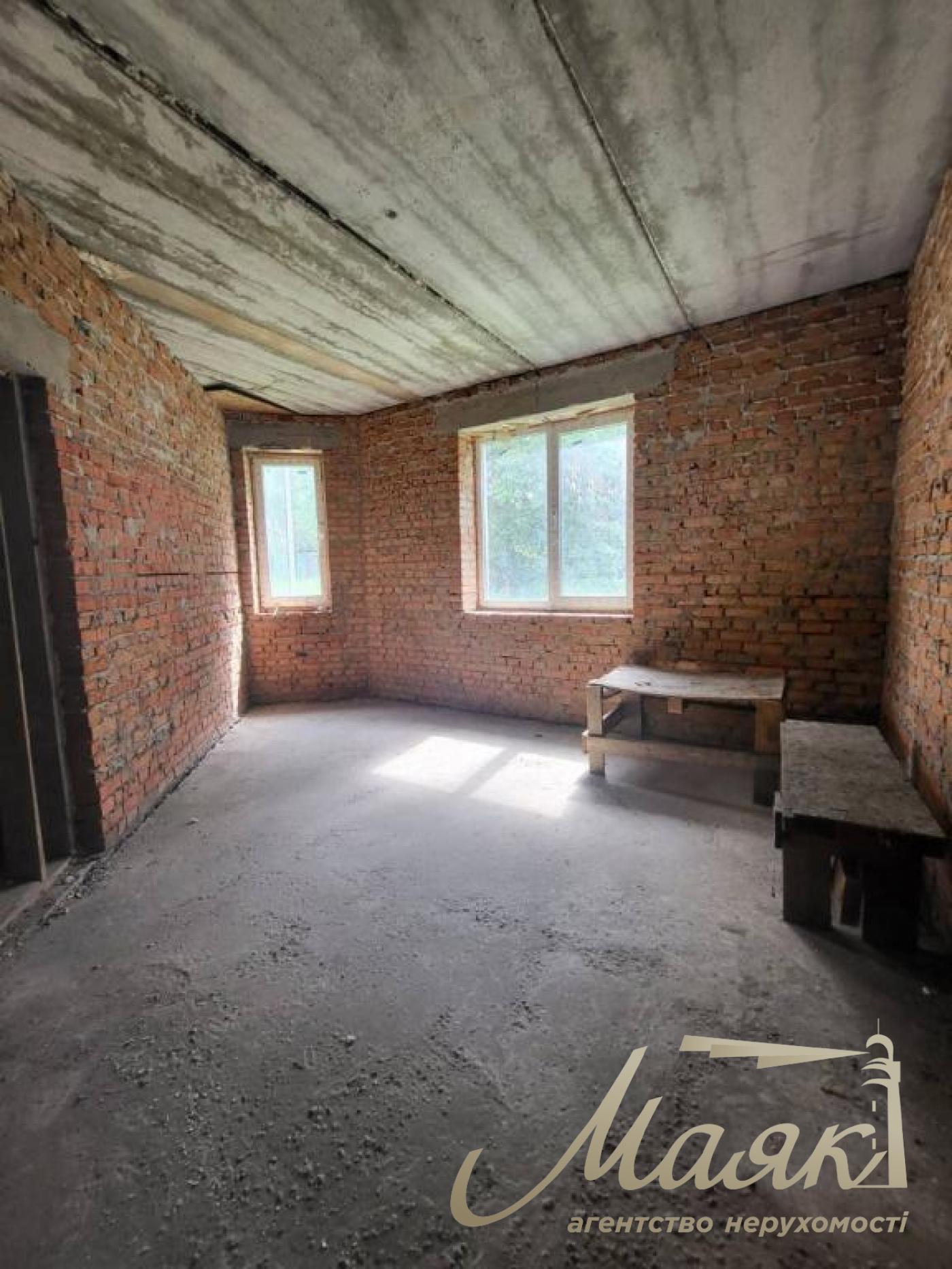 Продаж заміського будинку 250м2 с. Кременище, Києво-Святошинський район