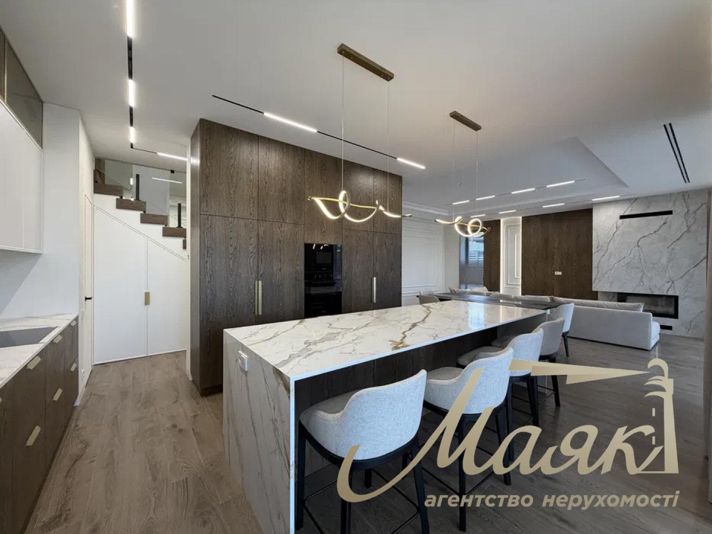 Продаж 2-поверхового будинку площею 326 м², Ходосівка, КГ «Нова Ходосівка»