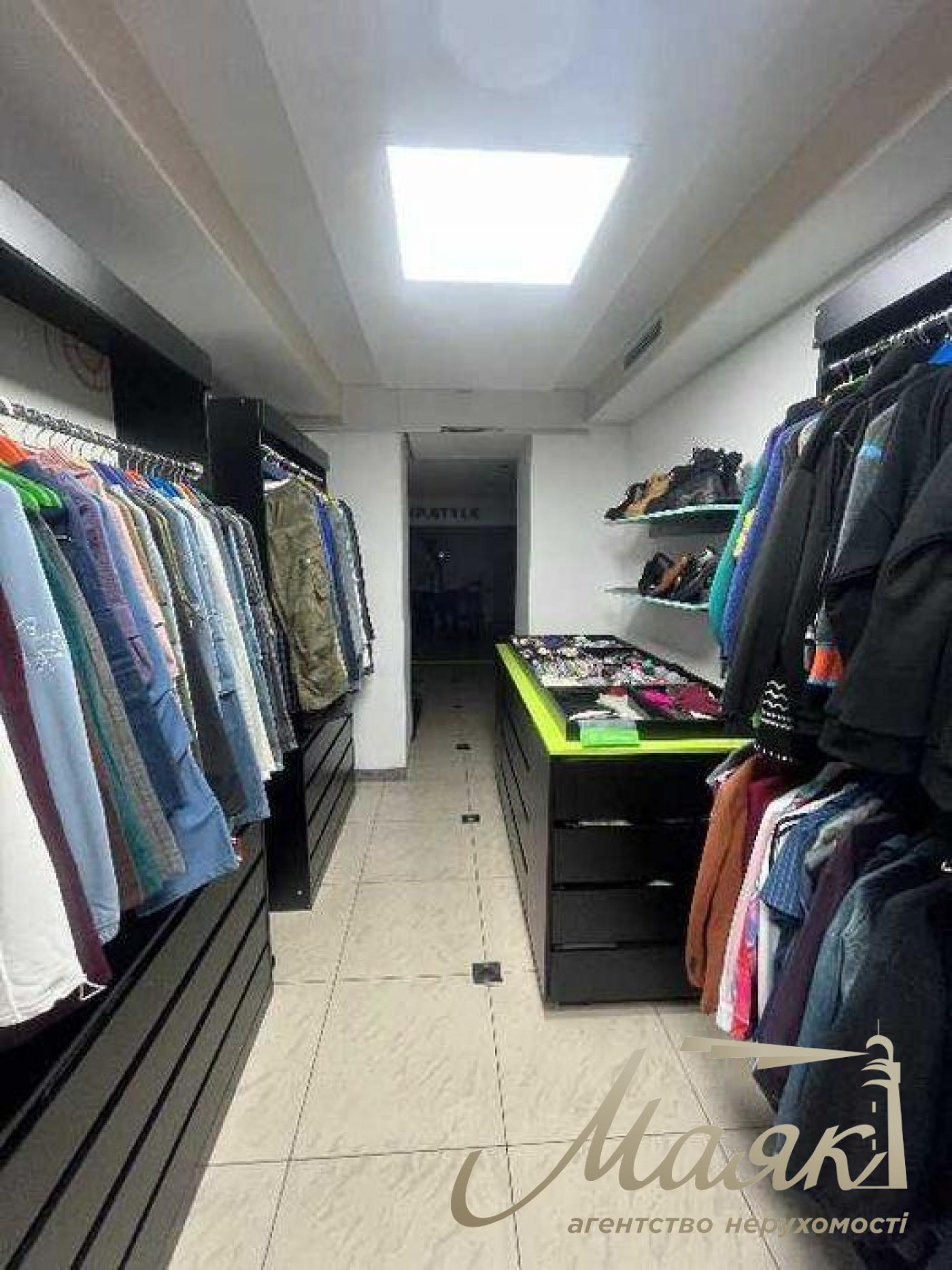 Продаж фасадного приміщення 121 м.кв. Підвисоцького, Печерськ