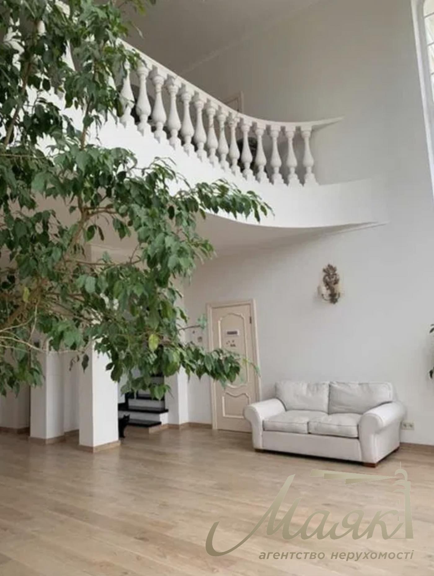 Аренда дома под Киевом, 15 мин.от Печерска,с. Конча Заспа