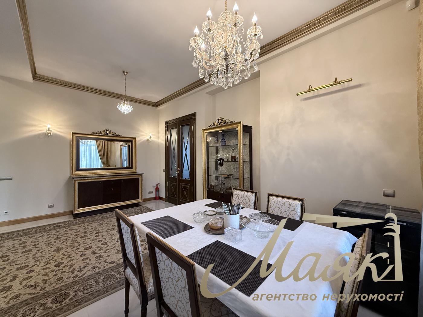 Rent apartment 91.7m2 st. Bankova 3, Lipki, Pechersky district, Government quarter, Kyiv