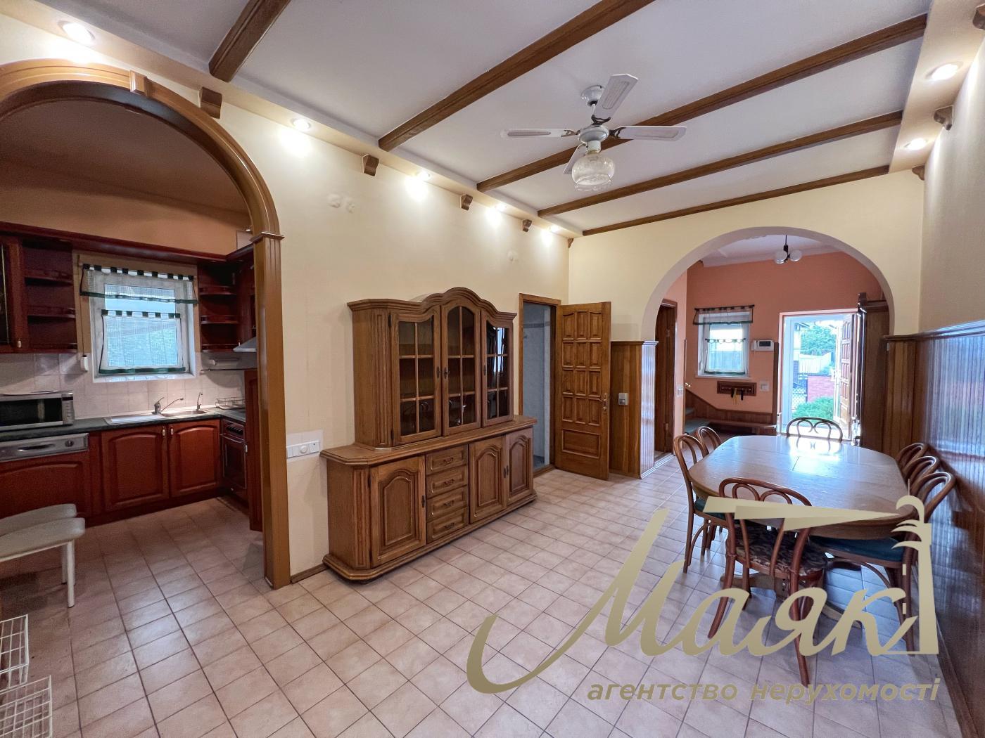 Оренда 3-х поверхового будинку 348м2, Софіївська Борщагівка