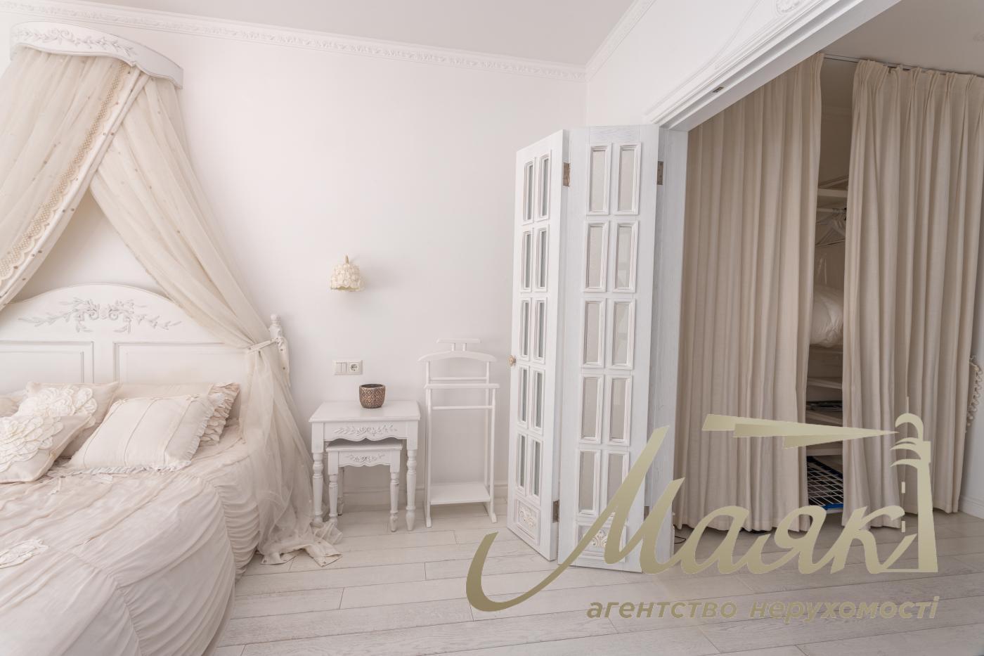 Продаж 3 кімнатної квартири в ЖК Park Avenue, пр-т Голосіївський