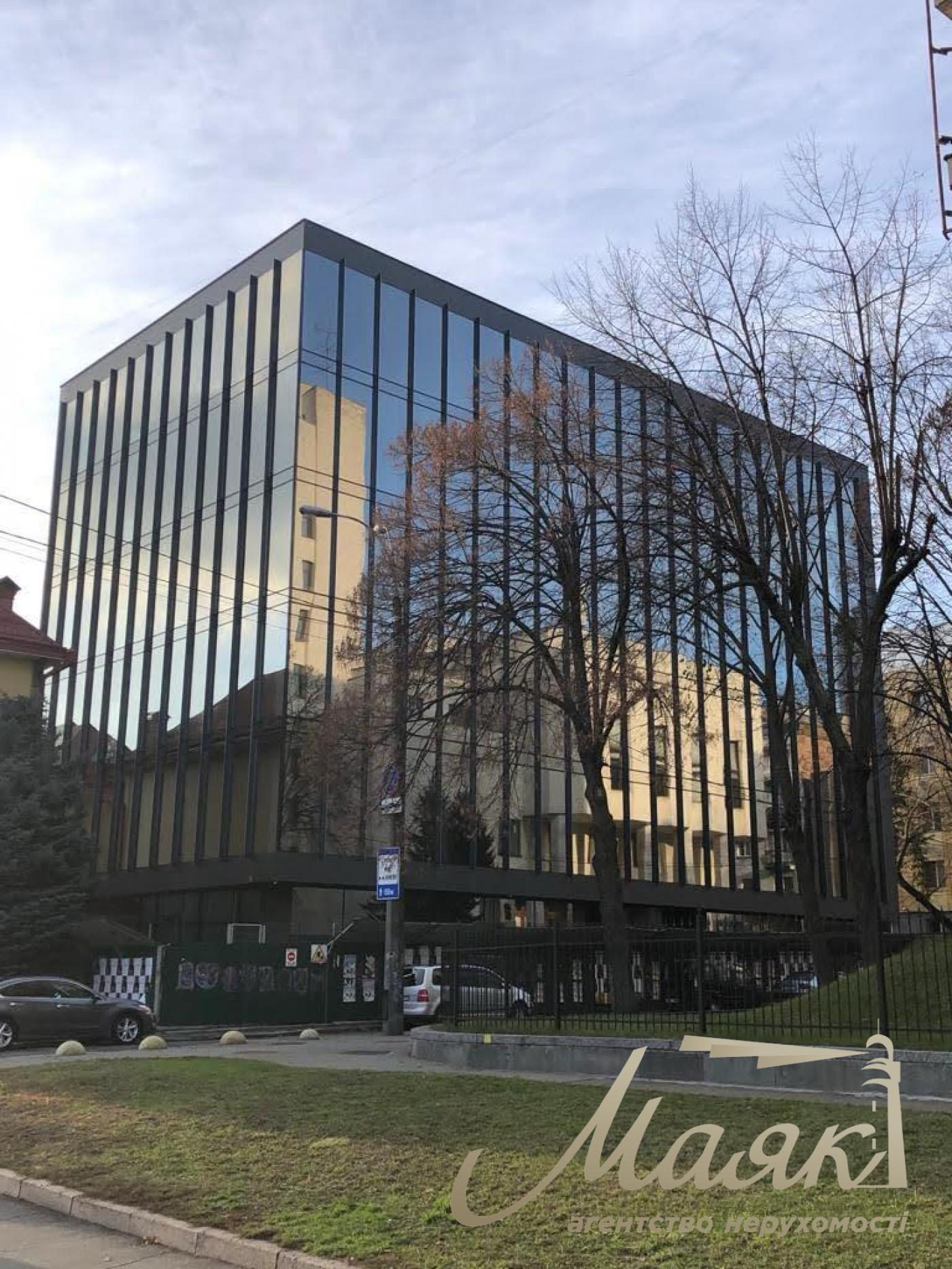 Оренда ОСЗ 3300м2 по вул.Арсенальна 1, Печерськ