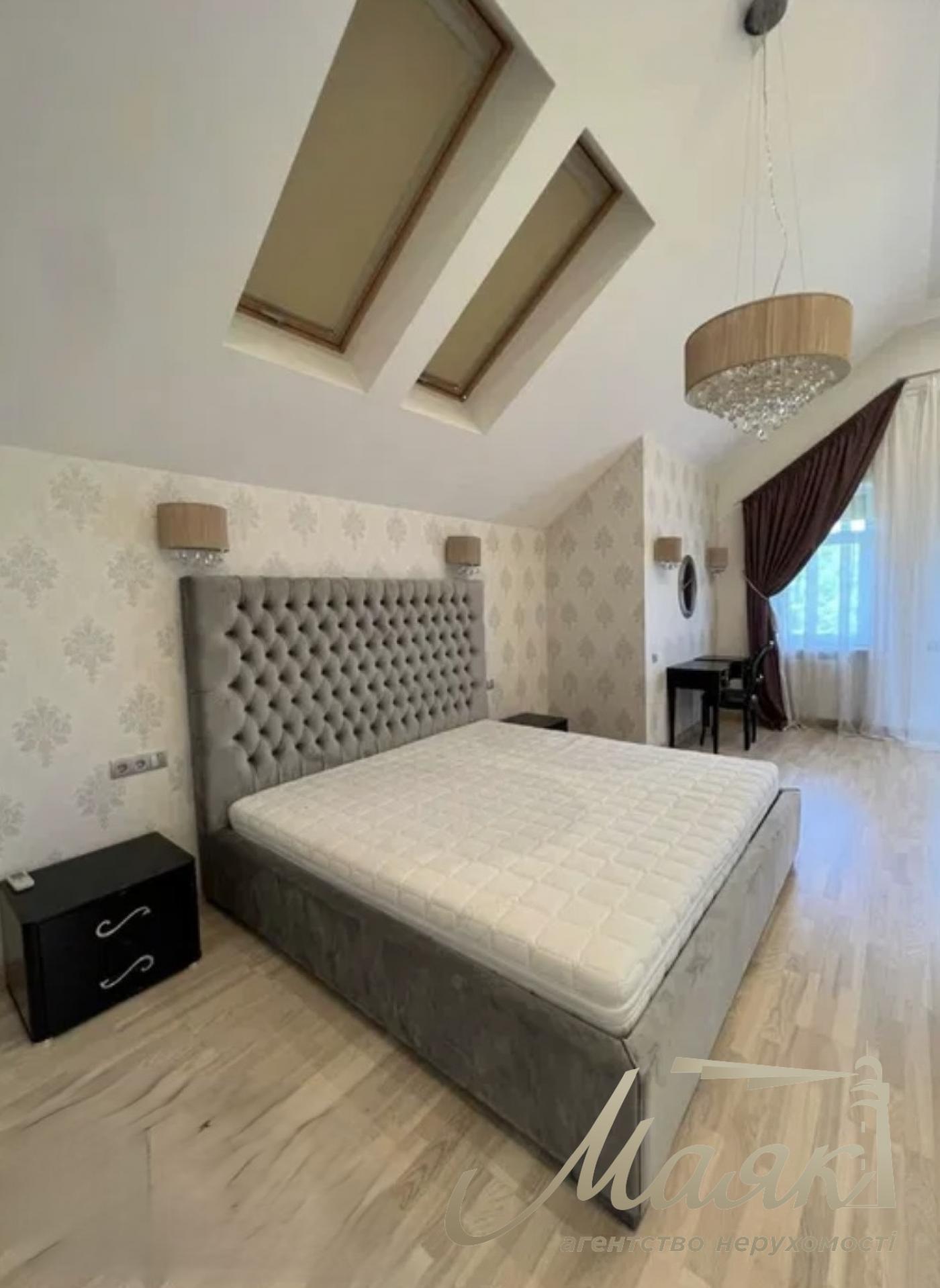 Оренда будинку 400м2 СМТ Козин/Конча-Заспа. Б. Дамба. Оренда будинку.