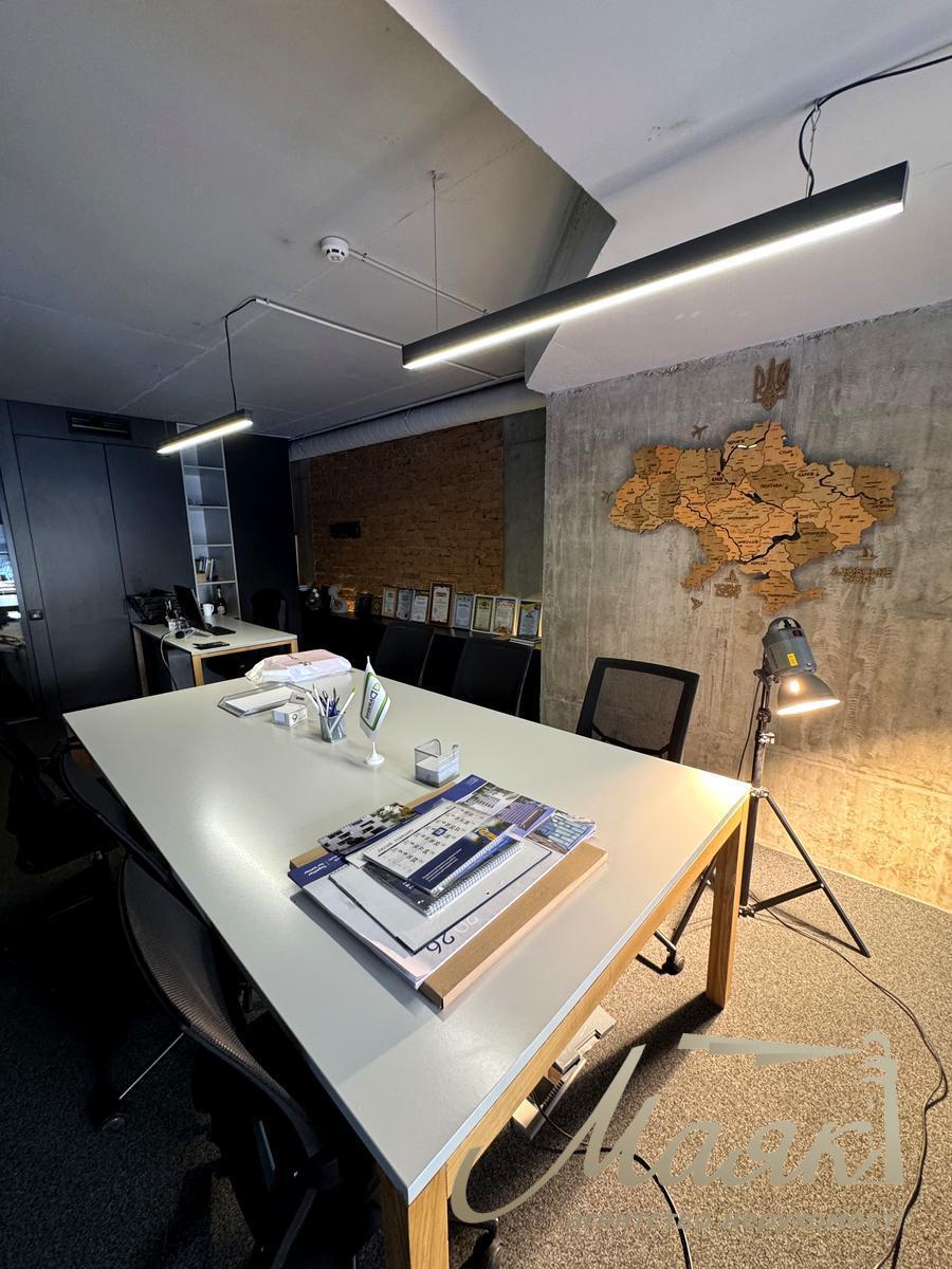 Оренда фасадного приміщення ЖК Французький квартал, вул. Філатова