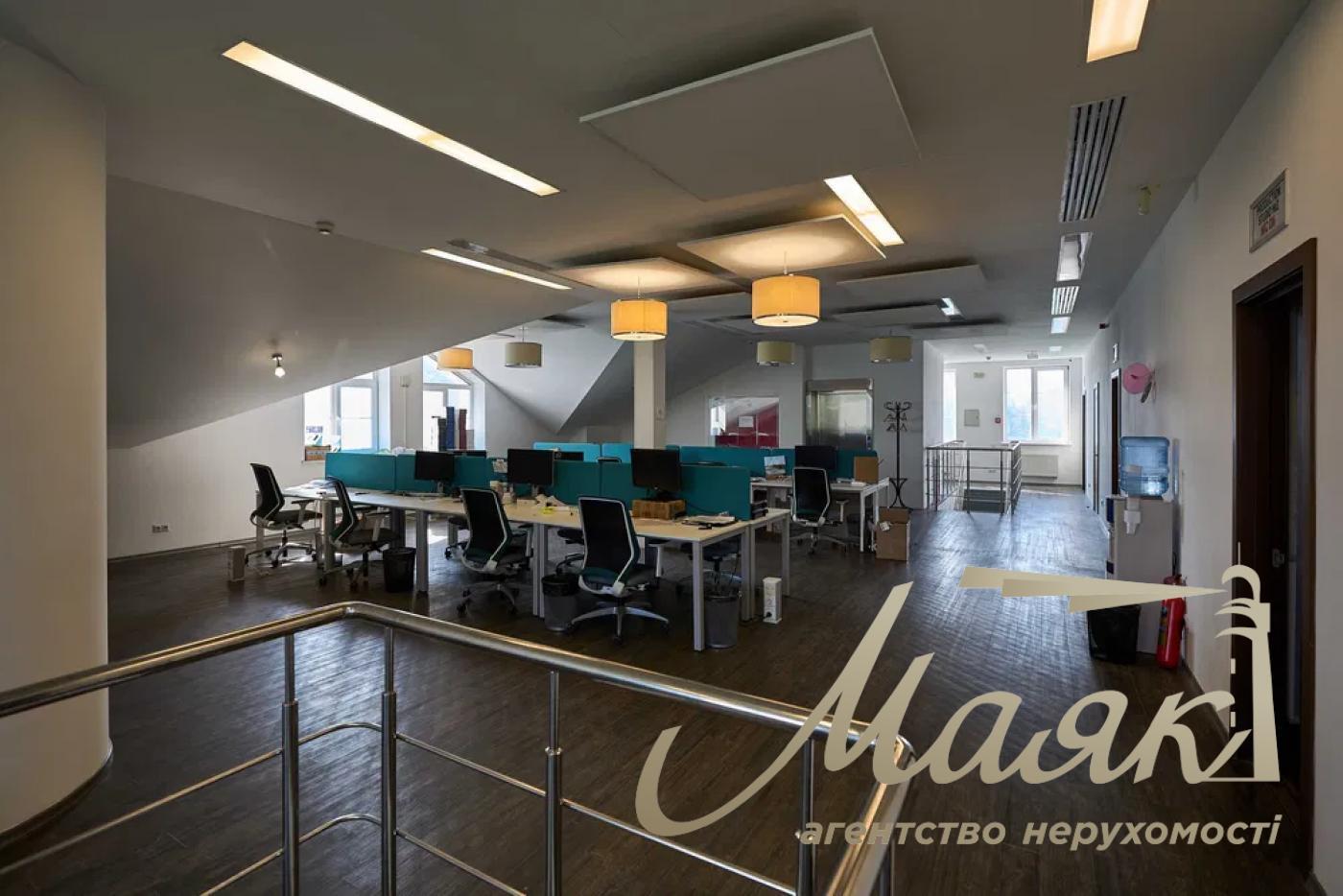Аренда ОСЗ 1084 кв.м. по ул. Отто Шмидта, Татарка, Подол