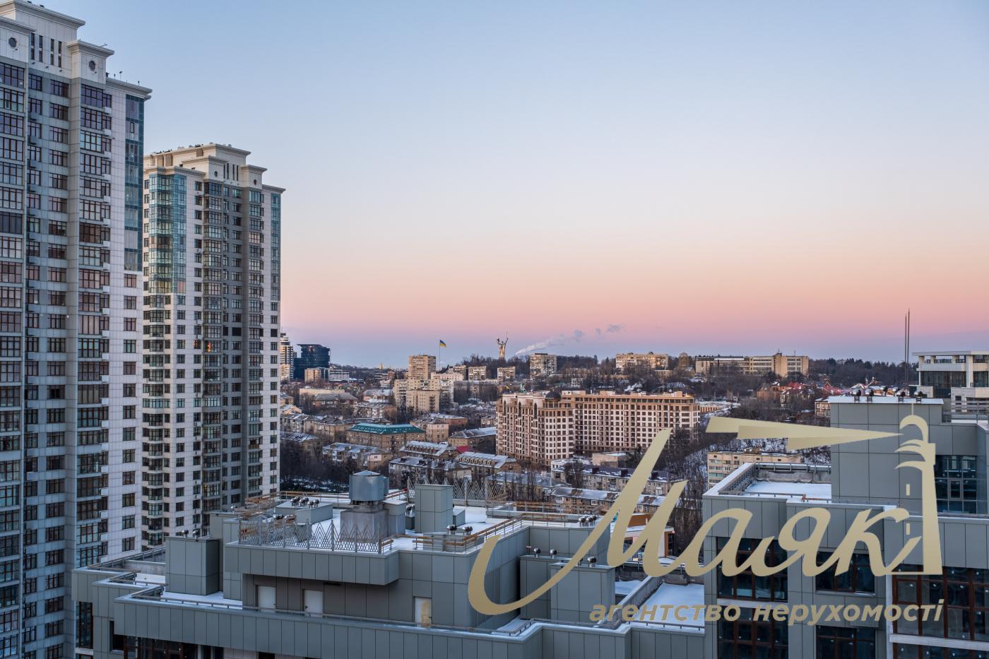 Продаж 1кімнатної квартири в ЖК "Новопечерські липки" ул. Драгомирова 15Б , Печерськ, Київ