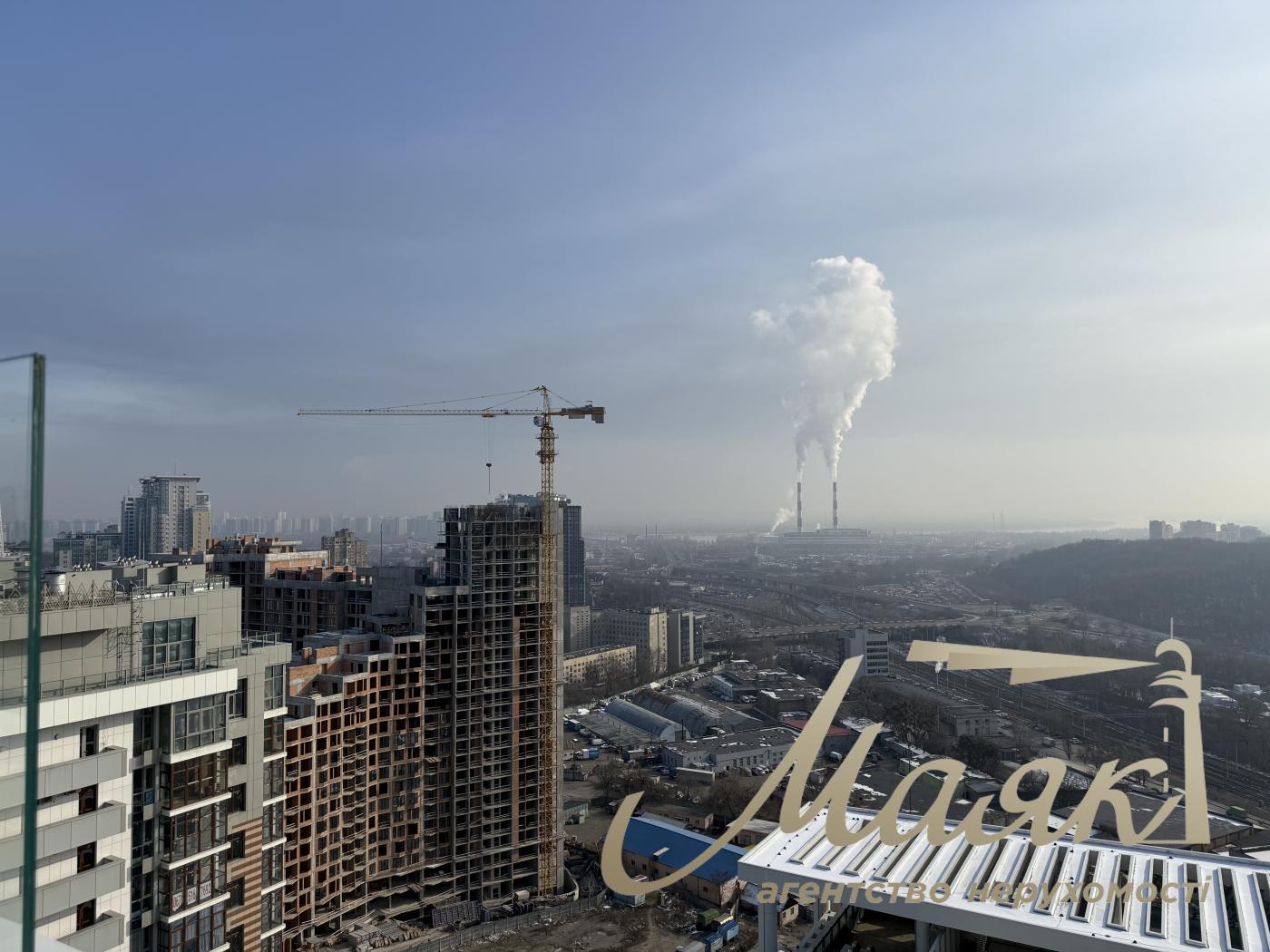 Sale of apartment/penthouse with view in residential complex Novopecherskie Lipki, Andreya Verkhoglyada street, Pechersky district, Kyiv