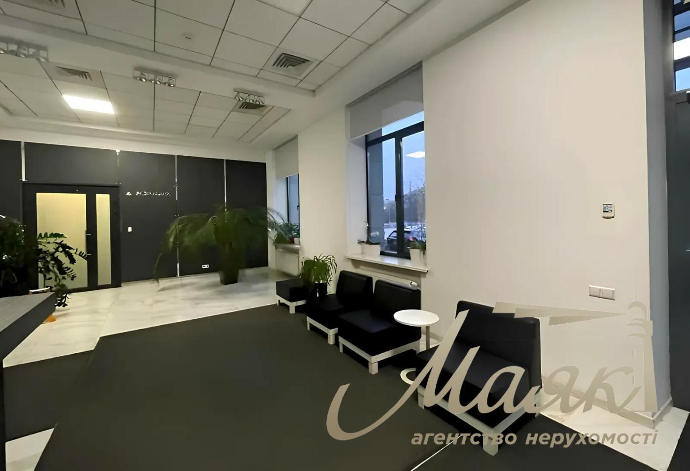 Аренда офиса 520м2 по ул.Михновского, Зверинецкая