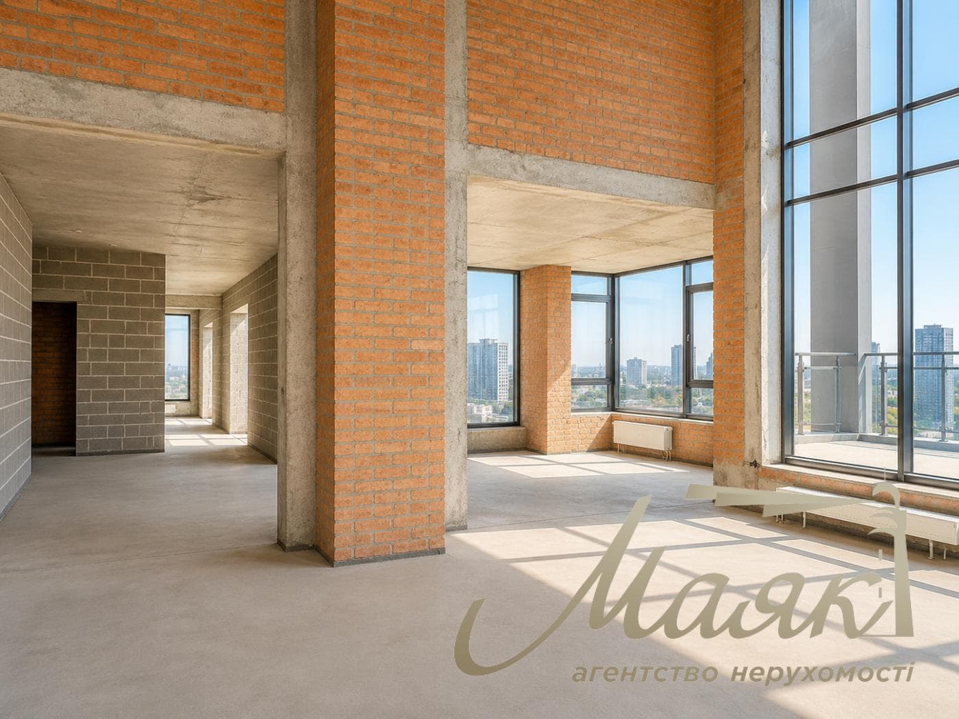 Продаж унікального пентхауса 212 м2 з панорамною терасою в ЖК TRIIINITY, Київ