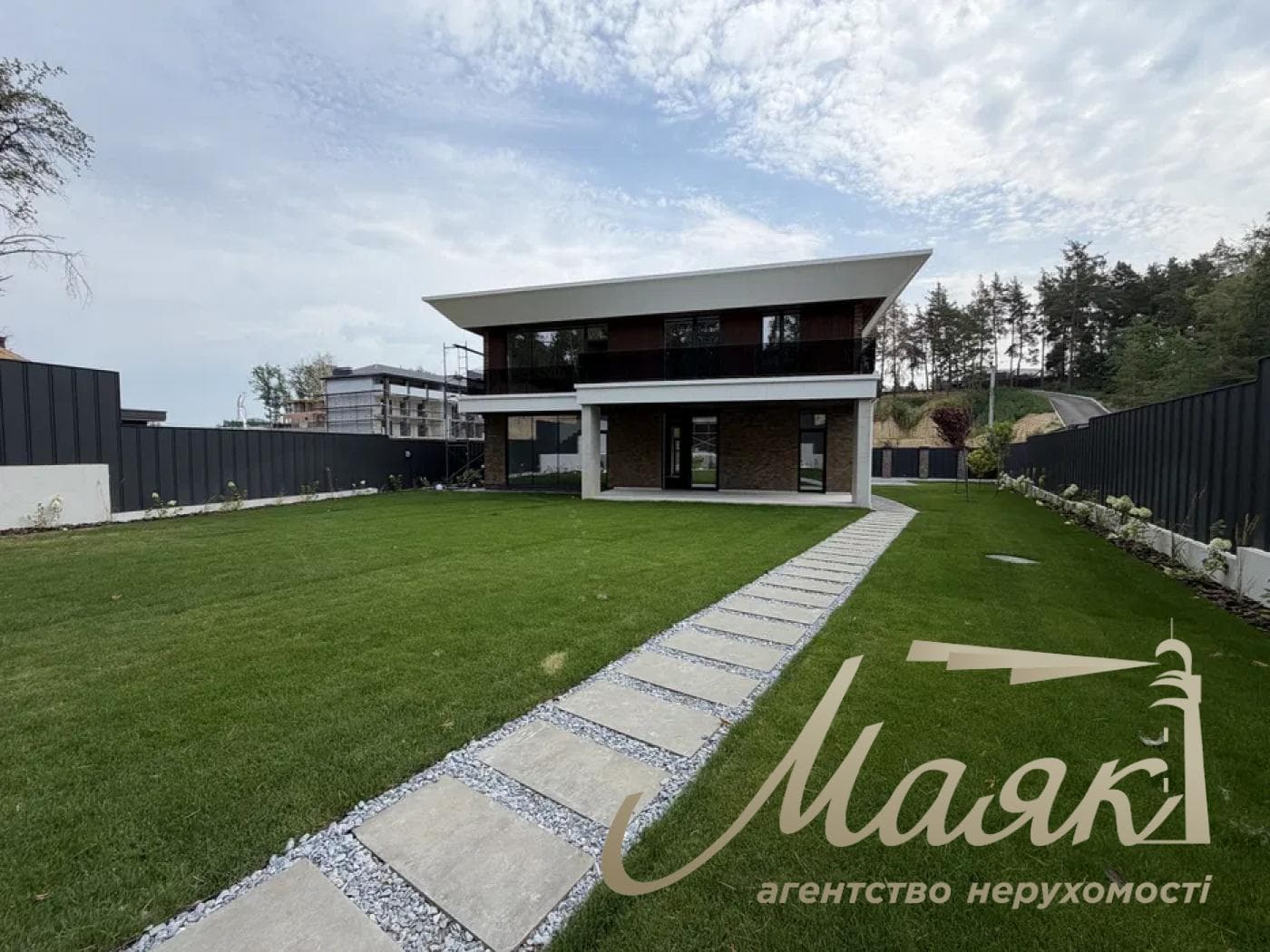 Продаж 2-поверхового будинку площею 300 м, Ходосівка, КГ «Нова Ходосівка»