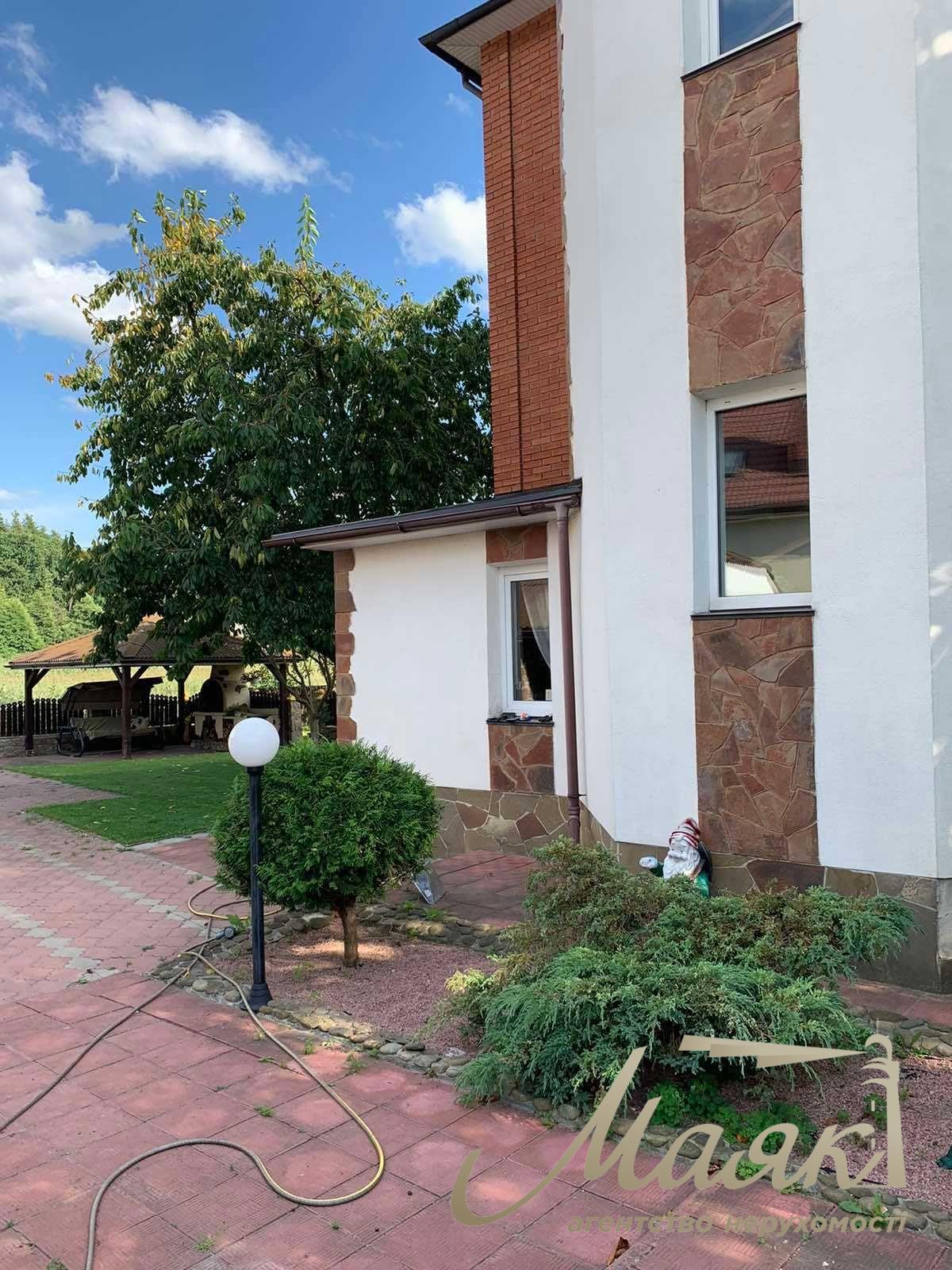 For sale house 238m2 in Kiev with. Chapaevka / Vita-Litovska, Goloseevsky r-n.