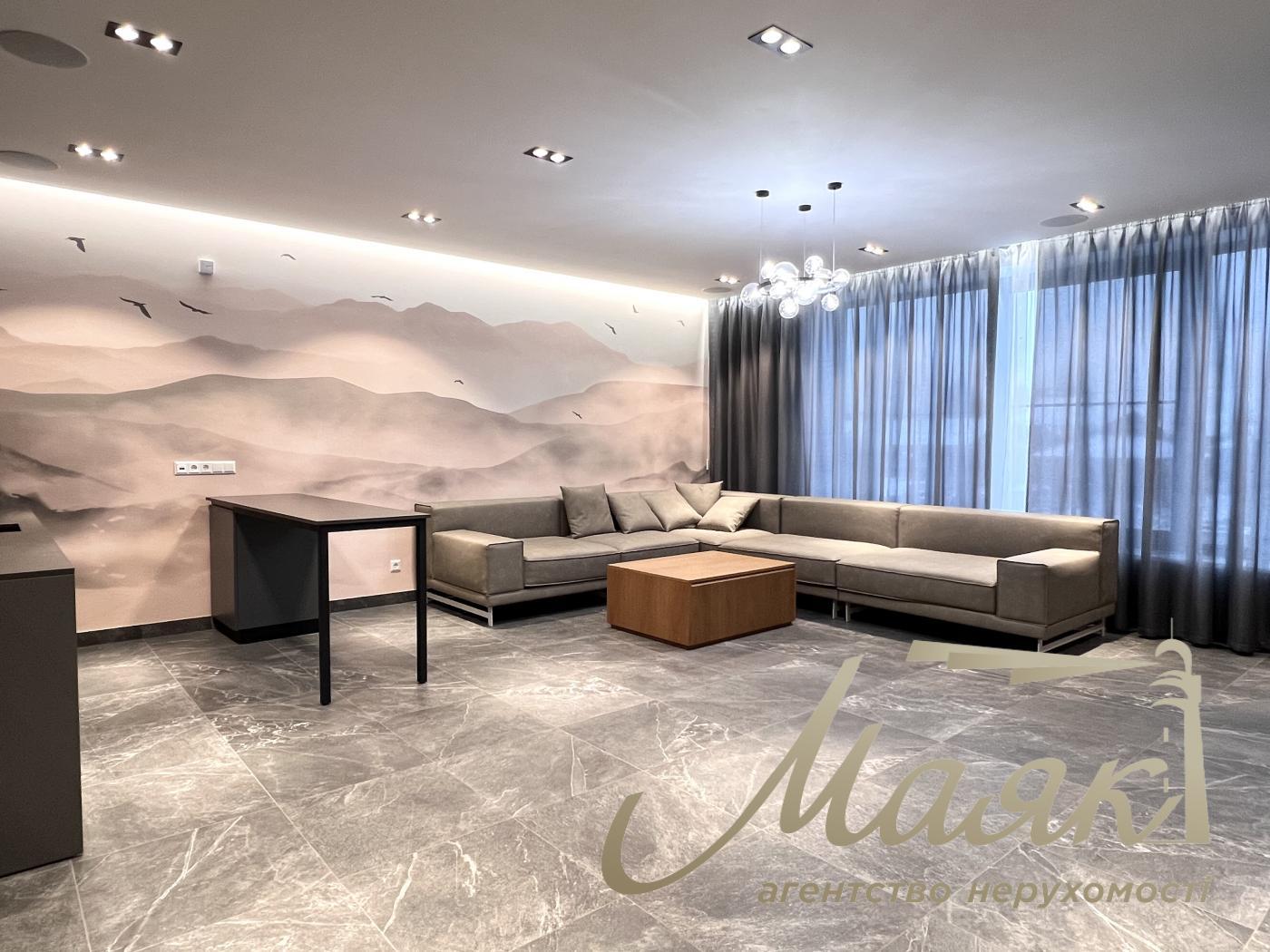 Оренда заміського будинку на Осокорках у котеджному містечку "Блакитна Лагуна"