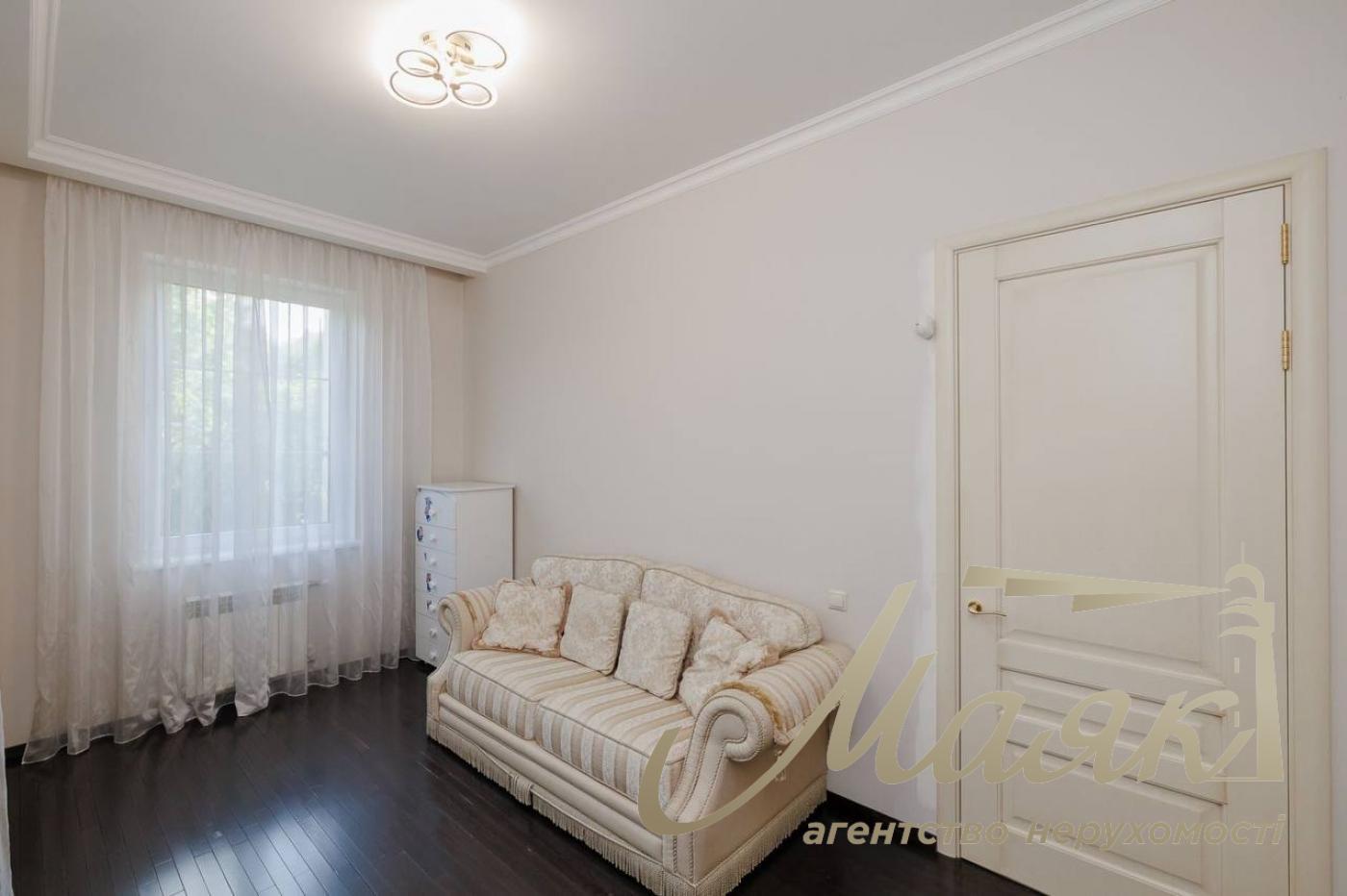 Аренда 2-х этажного дома 240м2, Голосеевский район, Чапаевка.