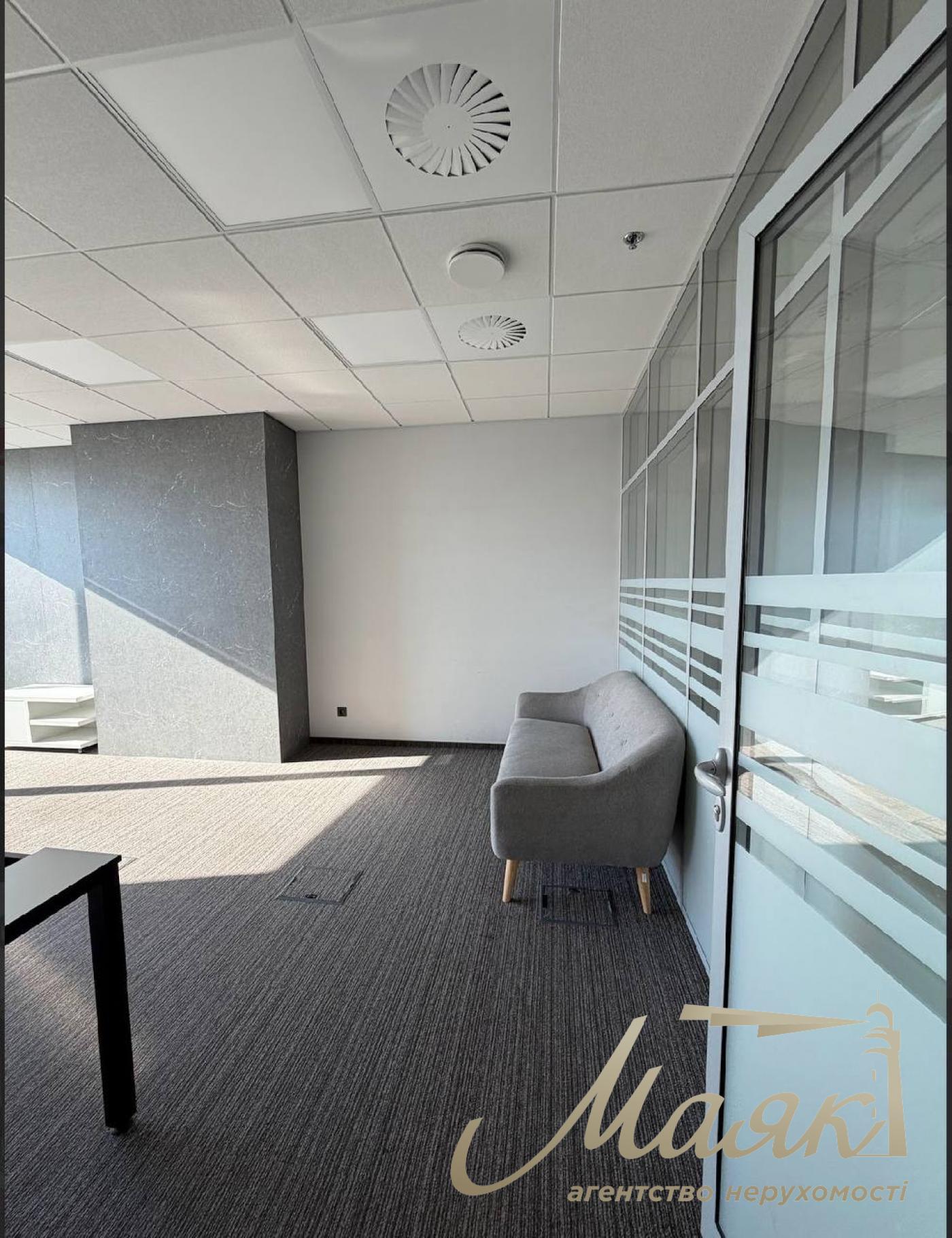 Оренда офісу 227м2, БЦ Гулівер, вежа А