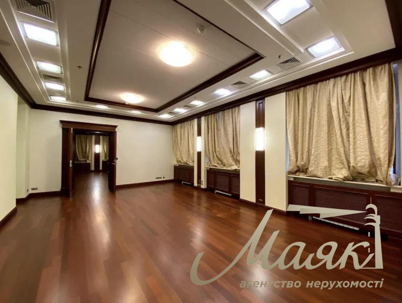 Rent of a building on Pechersk, Nemirovich Danchenko St.