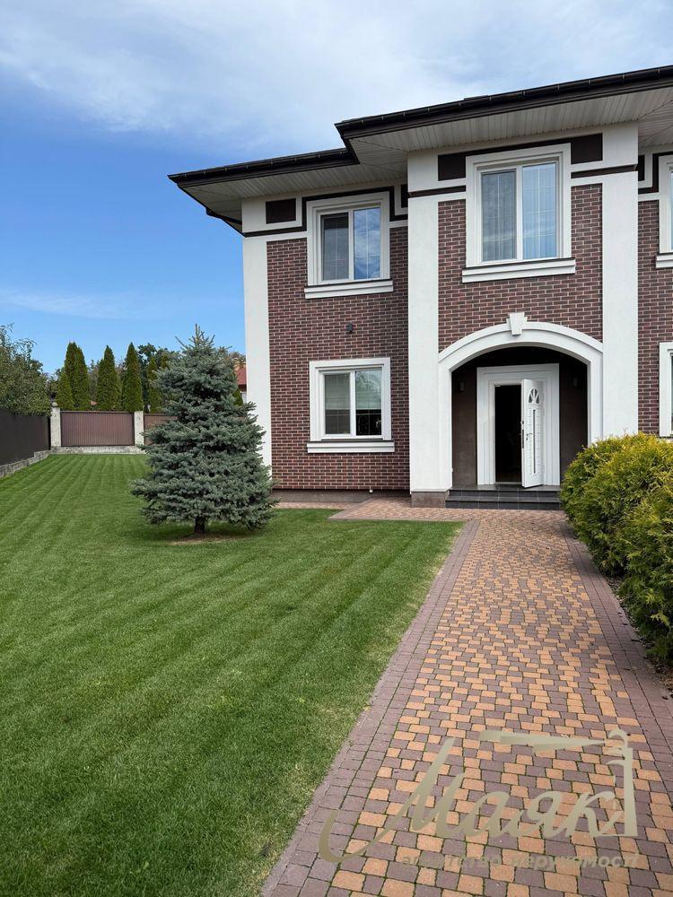 Продаж преміального будинку 210м2 в с. Хотів, поруч Київ, Святошинський район