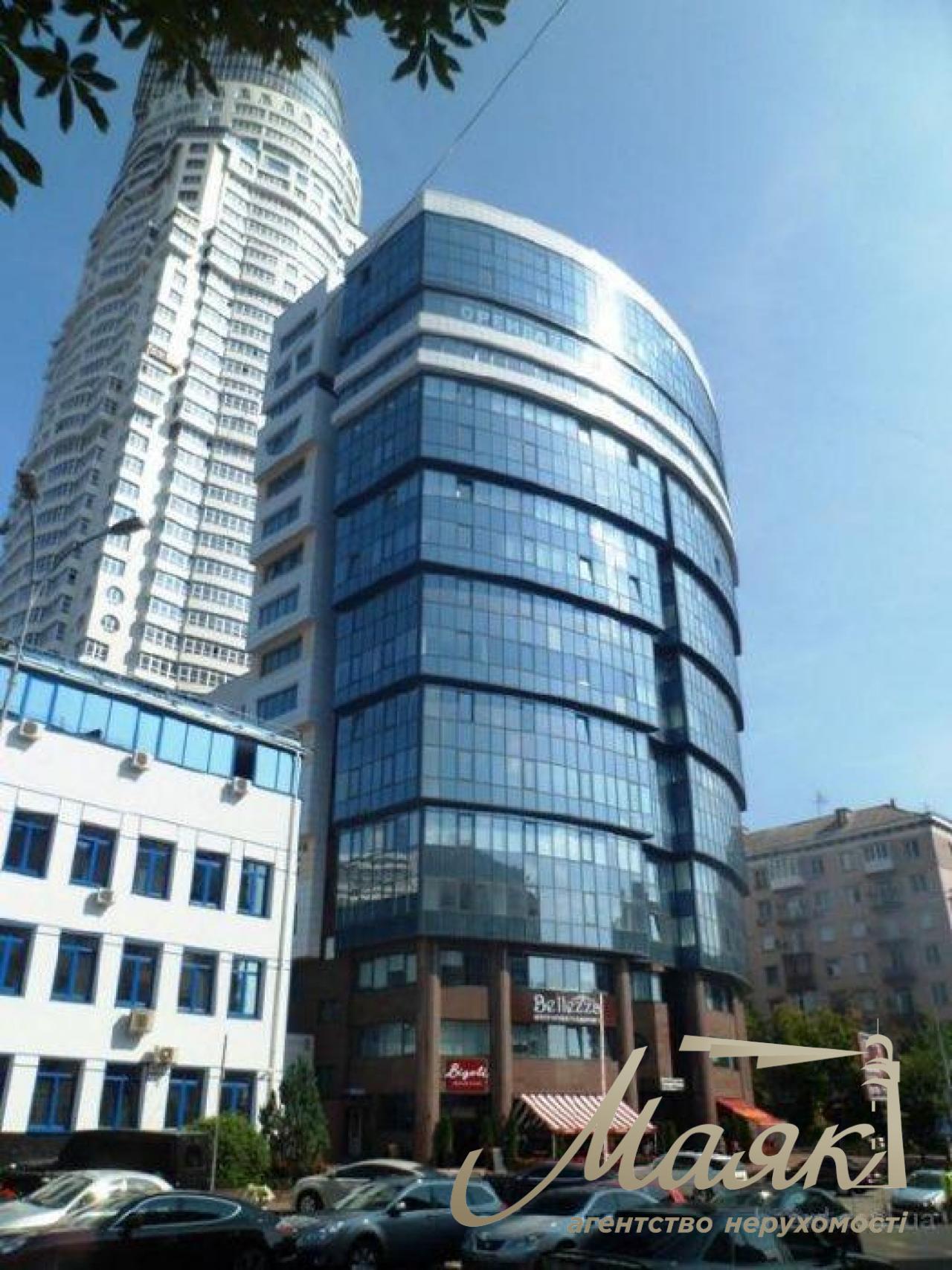For sale office with view in BC Carnegie Tower Pechersk 160 m2