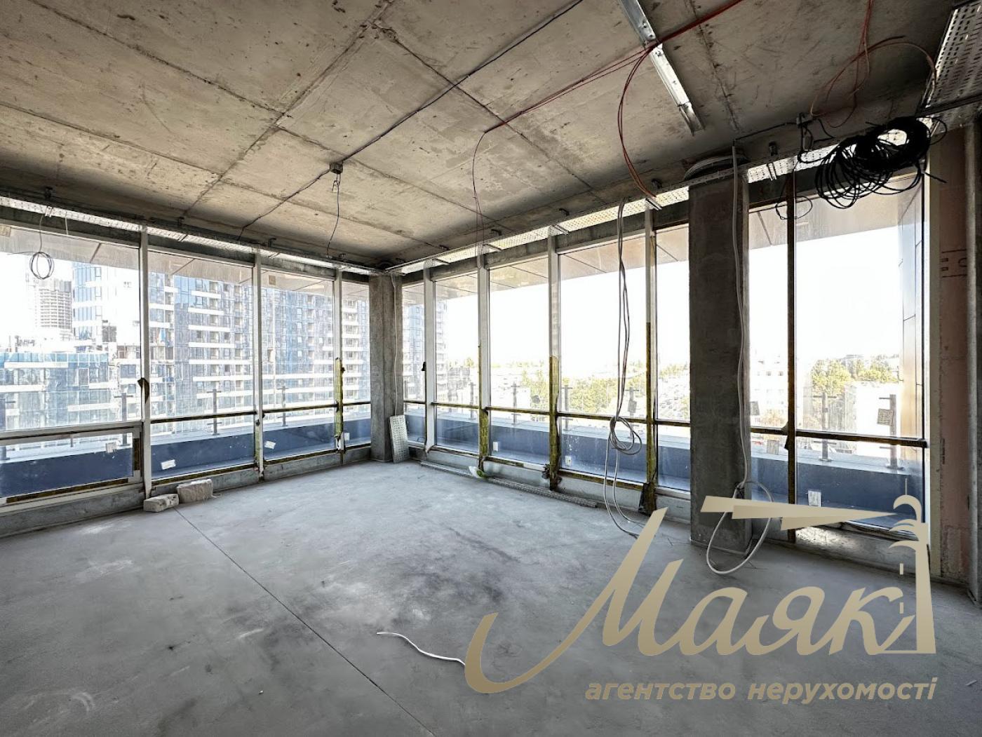 Rent condominium 4200М2 in BC Trinity, 1 Tovarna str., Pechersk