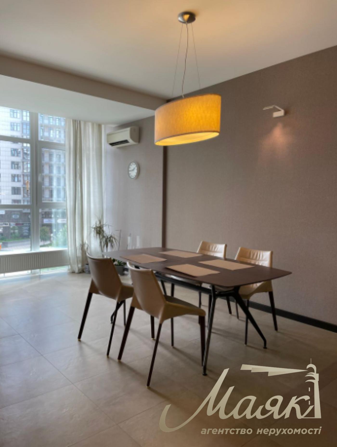 Продажа 2-комнатной квартиры 90м2 ЖК ''Новопечерские Липки", Драгомирова 16, Печерский район, Центр