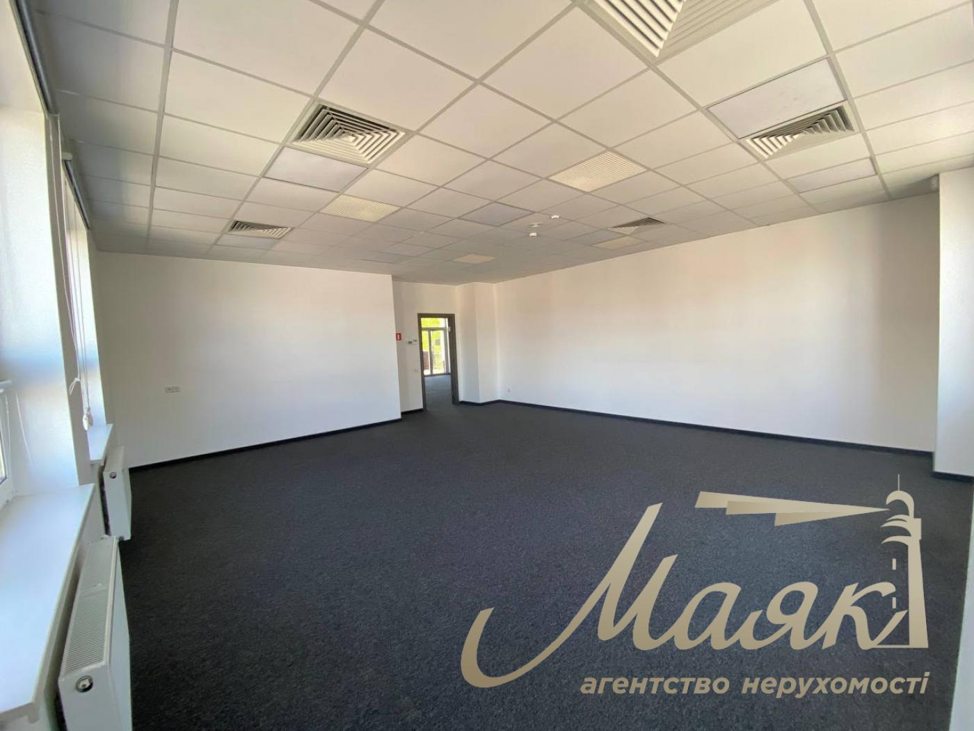 Аренда офиса 648 м2 в БЦ на Дорогожичах, возле метро