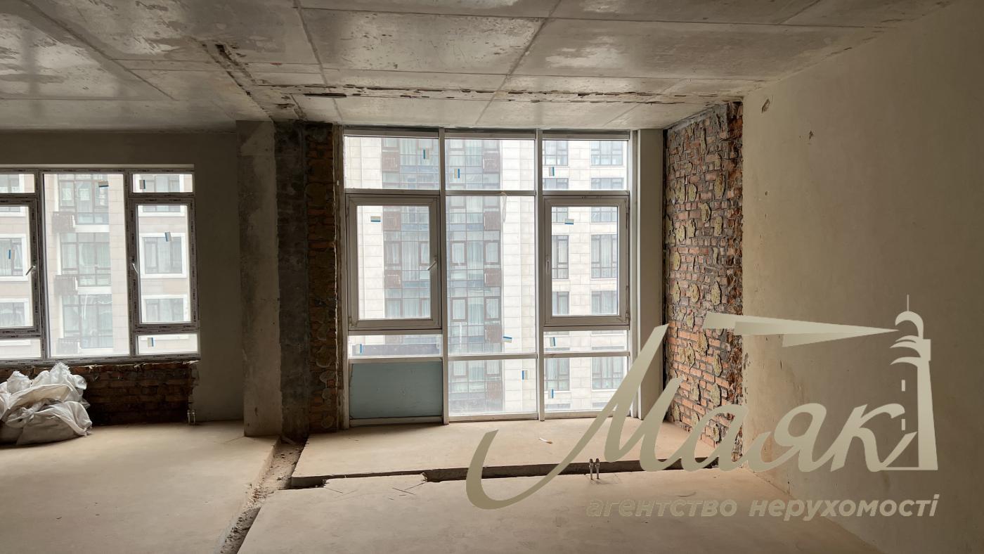 Продаж 4к кімнатної квартири в ЖК Бульвар фонтанів