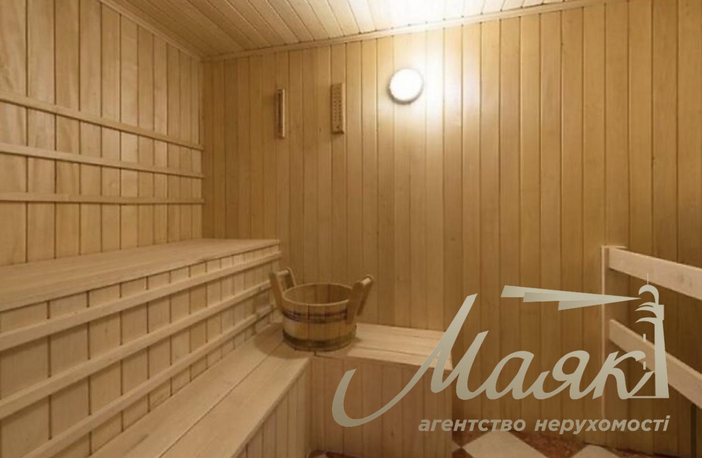 Продаж 9-к квартири 485 кв.м., вул. Ковпака, 17, м. Київ