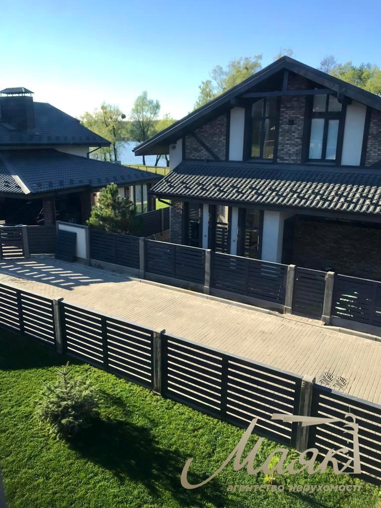 Rent a house 176m2 with. Kruglik KM "Kruglik" by the lake and coniferous forest