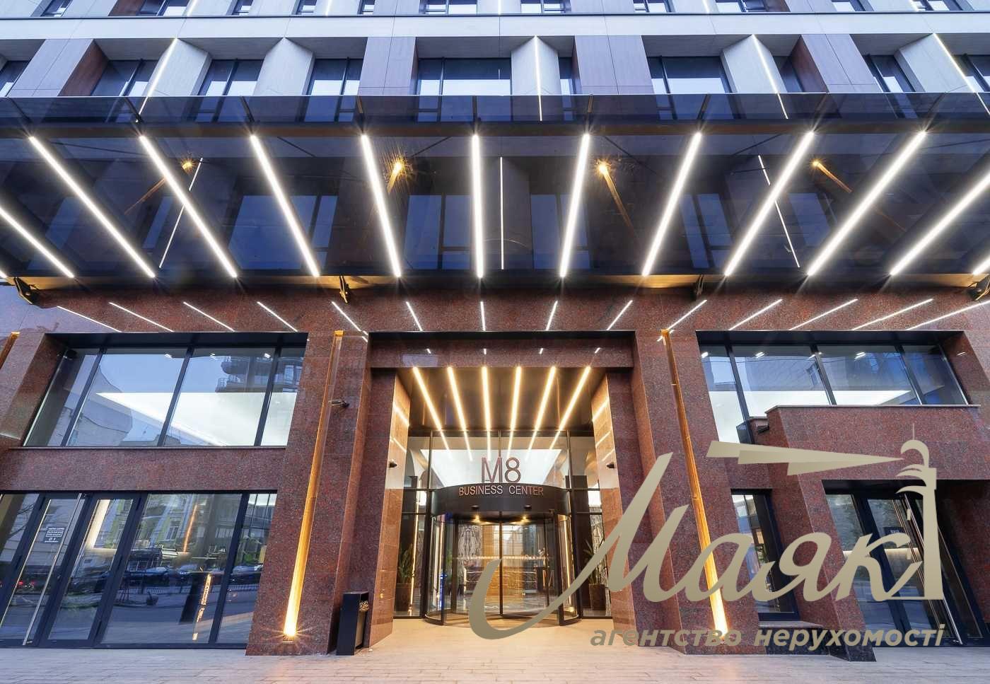 Rent office 281 sq.m. m. Arsenalna, BC M8