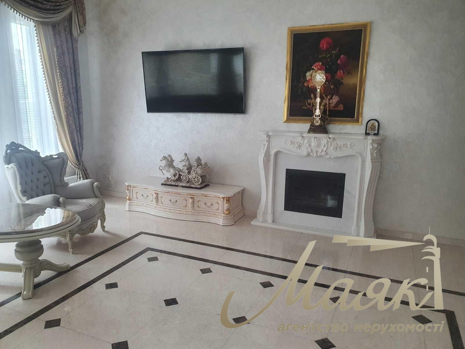 Продажа дома 630м2 с басейном в с.Лесники, Киево-Святошинский район,